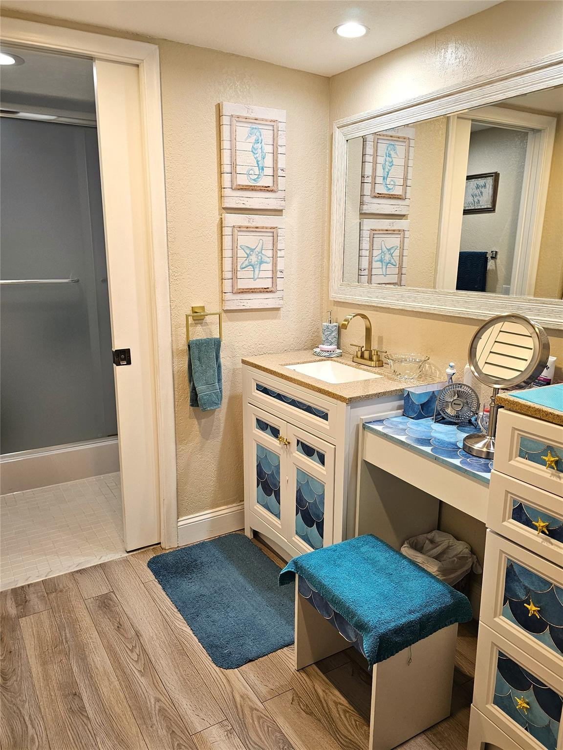 WYNMOOR COUNTRY CLUB - Residential