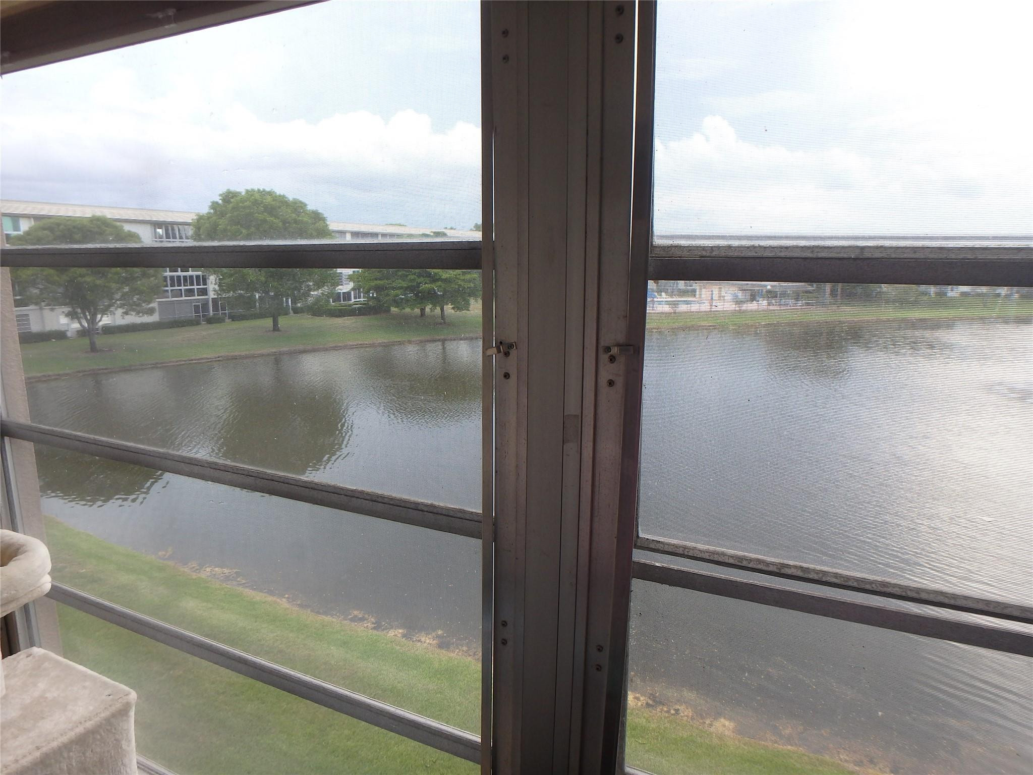 WYNMOOR COUNTRY CLUB - Residential