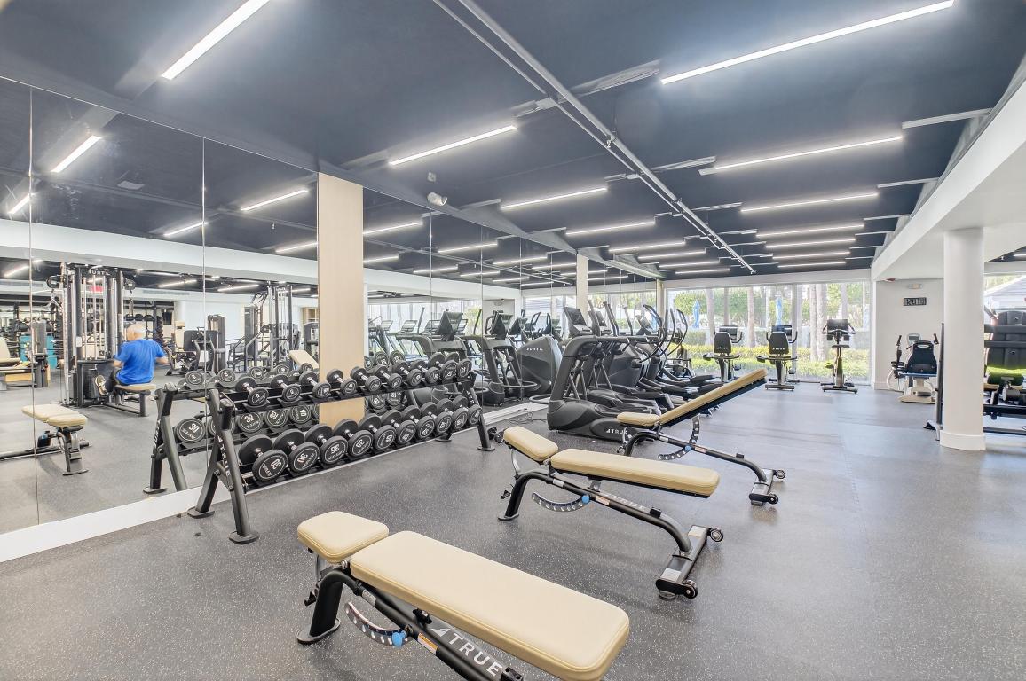 YACHT & RACQUET CLUB OF BOCA RATON CONDO - Residential