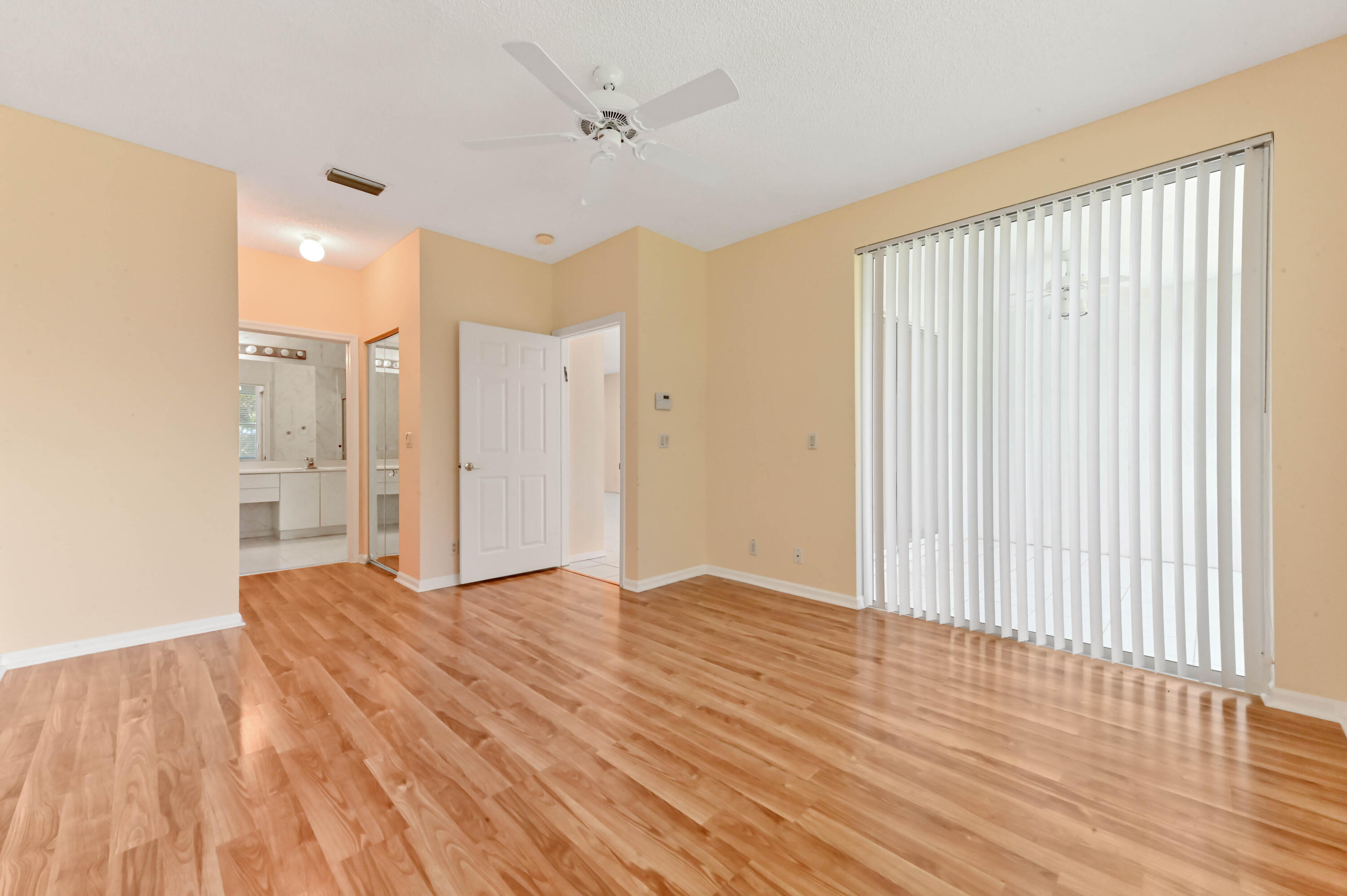 GROVE VILLAGE - Residential