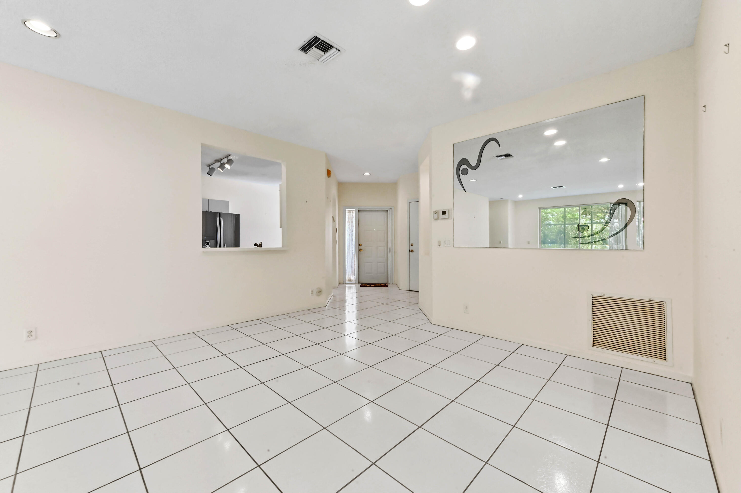 GROVE VILLAGE - Residential