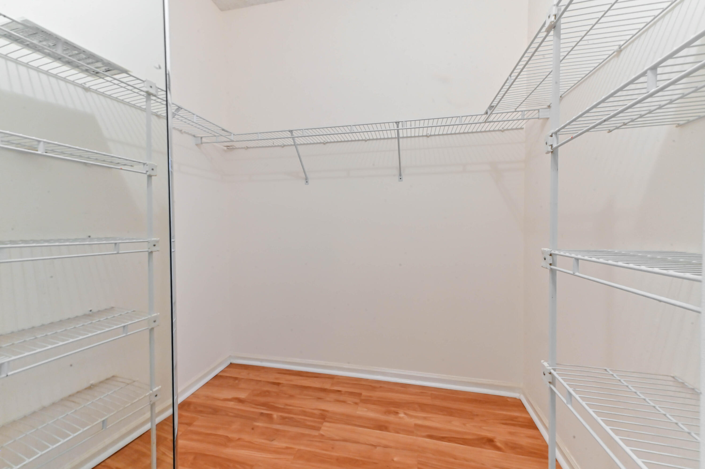 GROVE VILLAGE - Residential