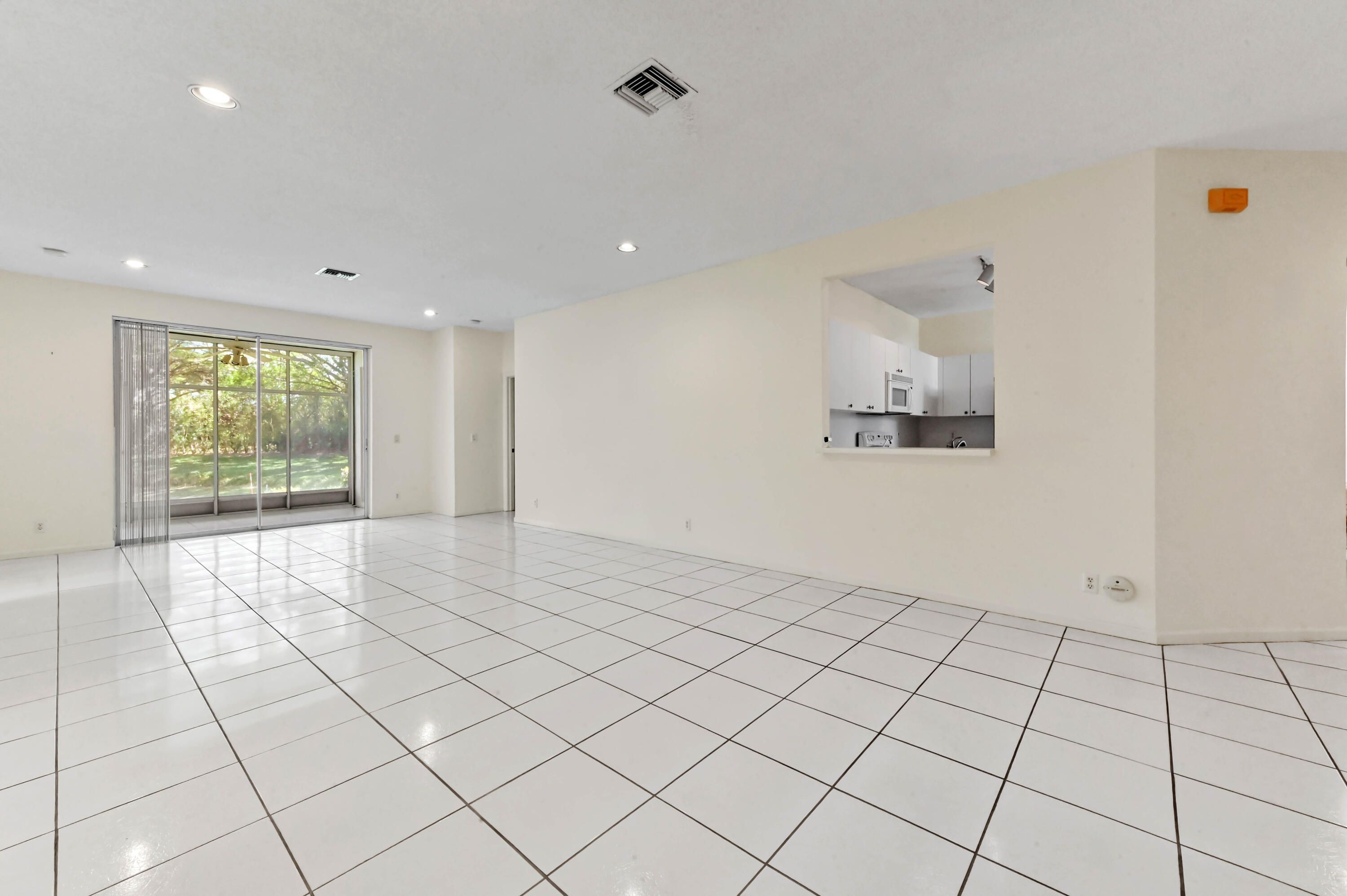 GROVE VILLAGE - Residential