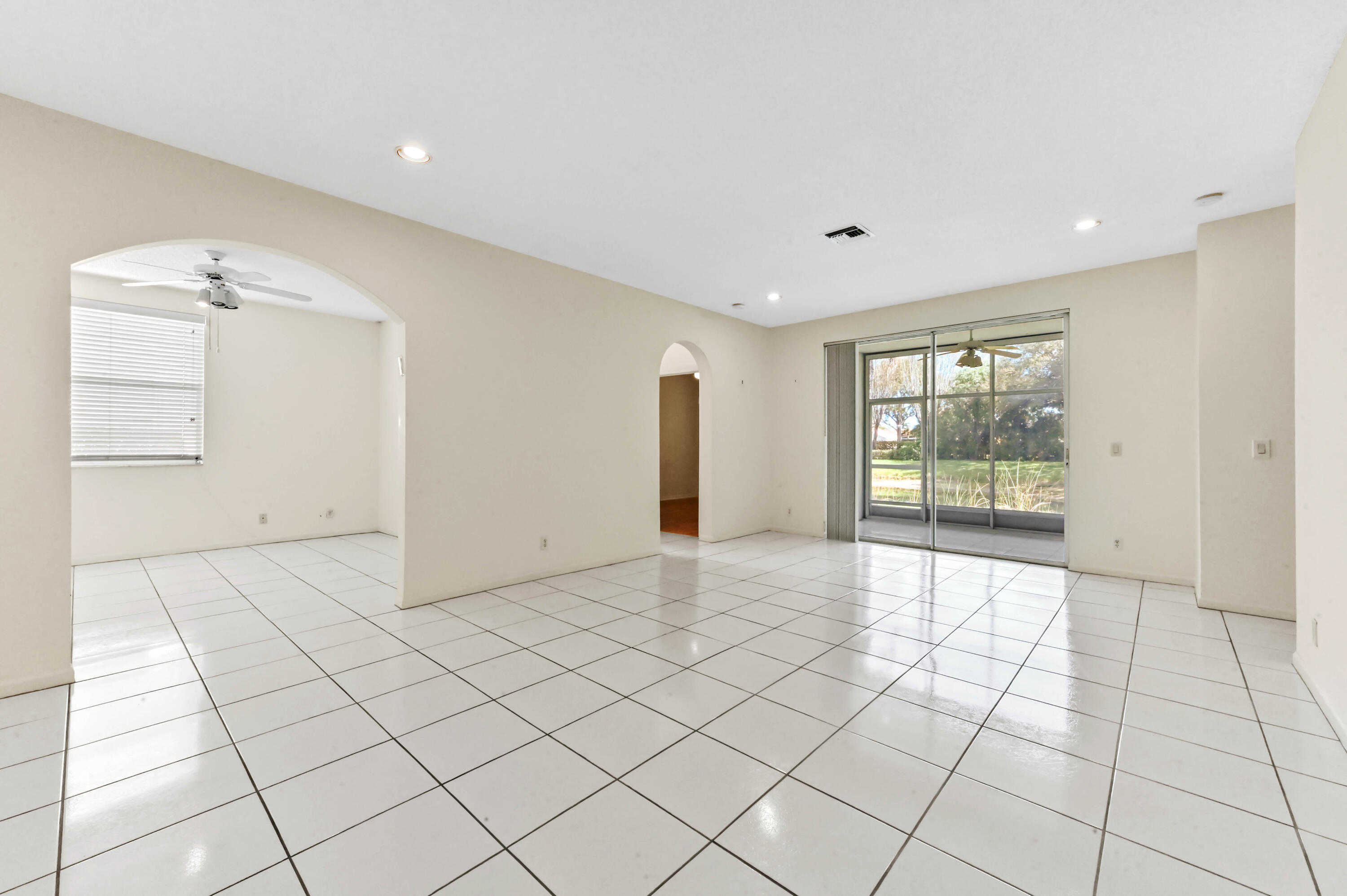 GROVE VILLAGE - Residential