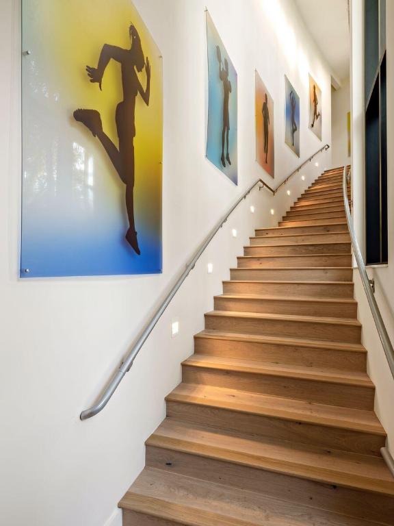 ISLAND IN THE GROVE - Residential