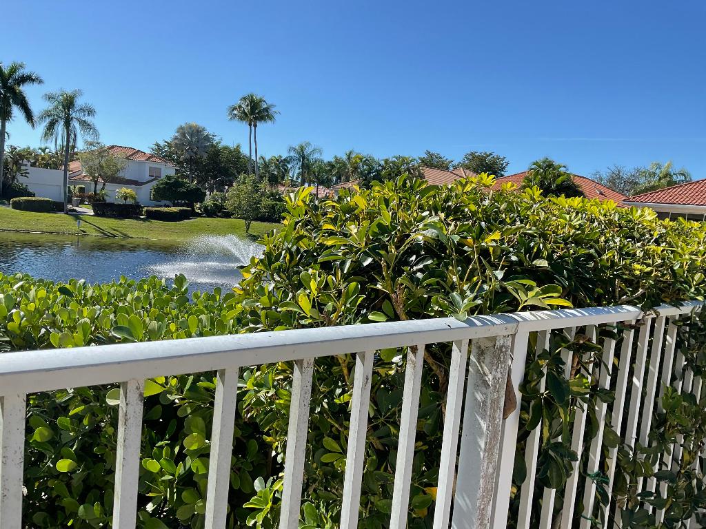 ISLAND IN THE GROVE - Residential