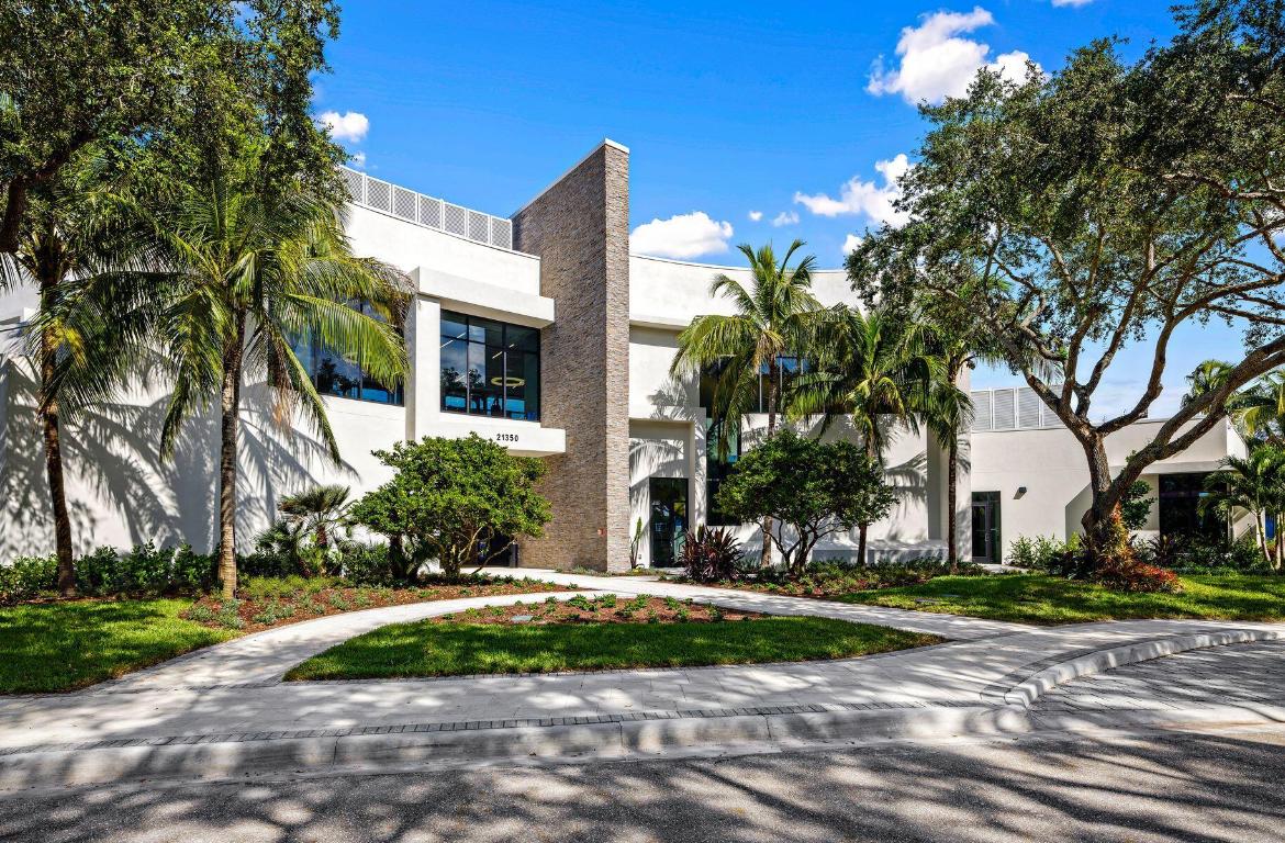 ISLAND IN THE GROVE - Residential