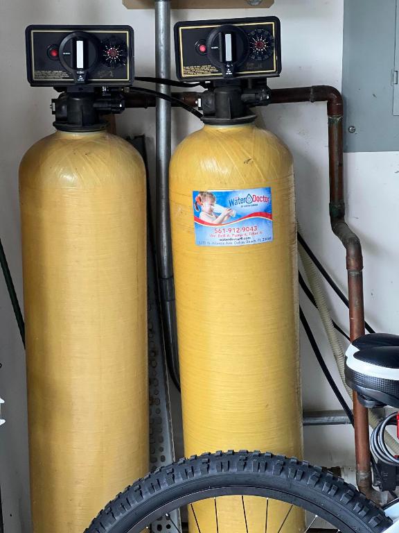 ISLAND IN THE GROVE - Residential