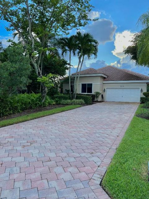 7131 Dubonnet Drive E Boca Raton FL 33433