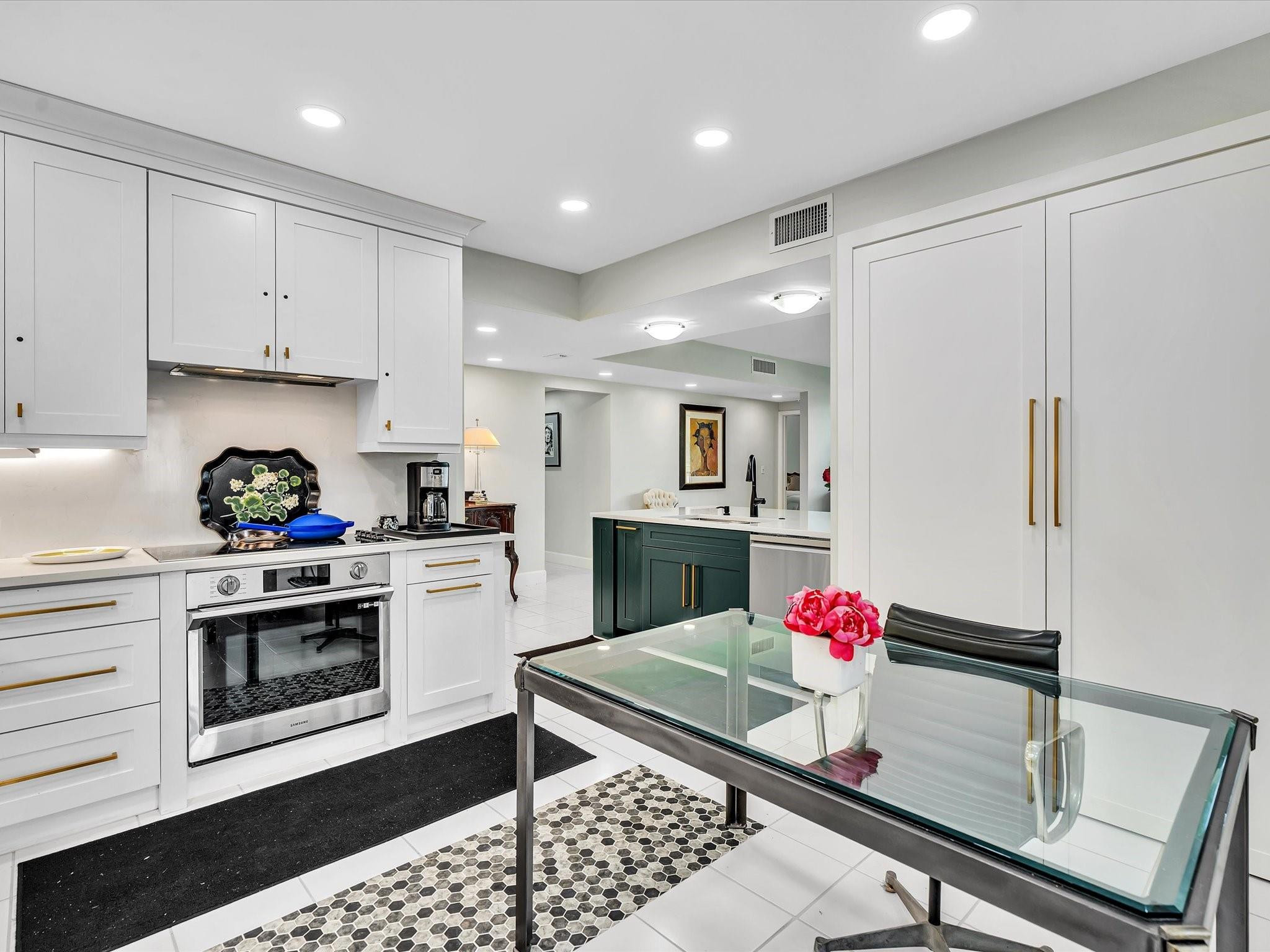 SOUTHWINDS BOCA PTE - Residential