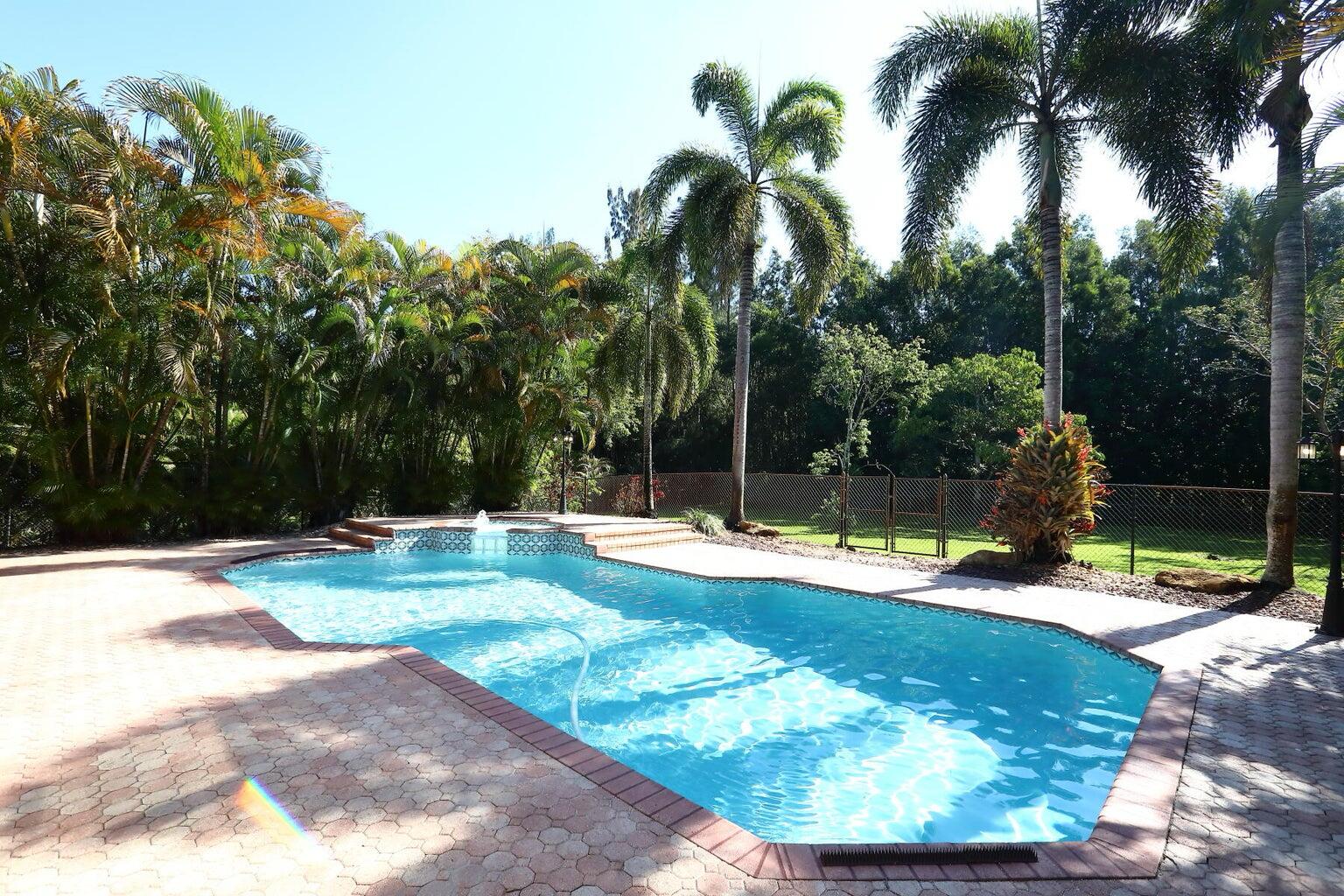 SELIGMAN-KIA ACRES - Residential