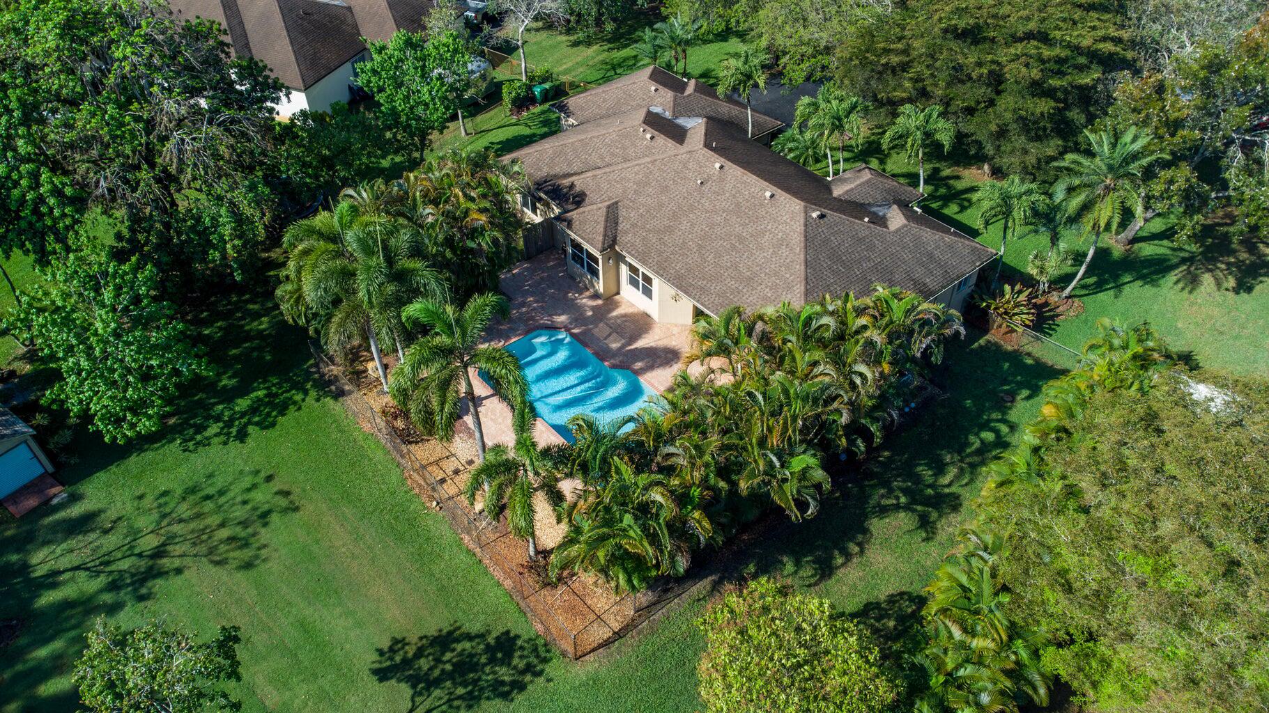 SELIGMAN-KIA ACRES - Residential