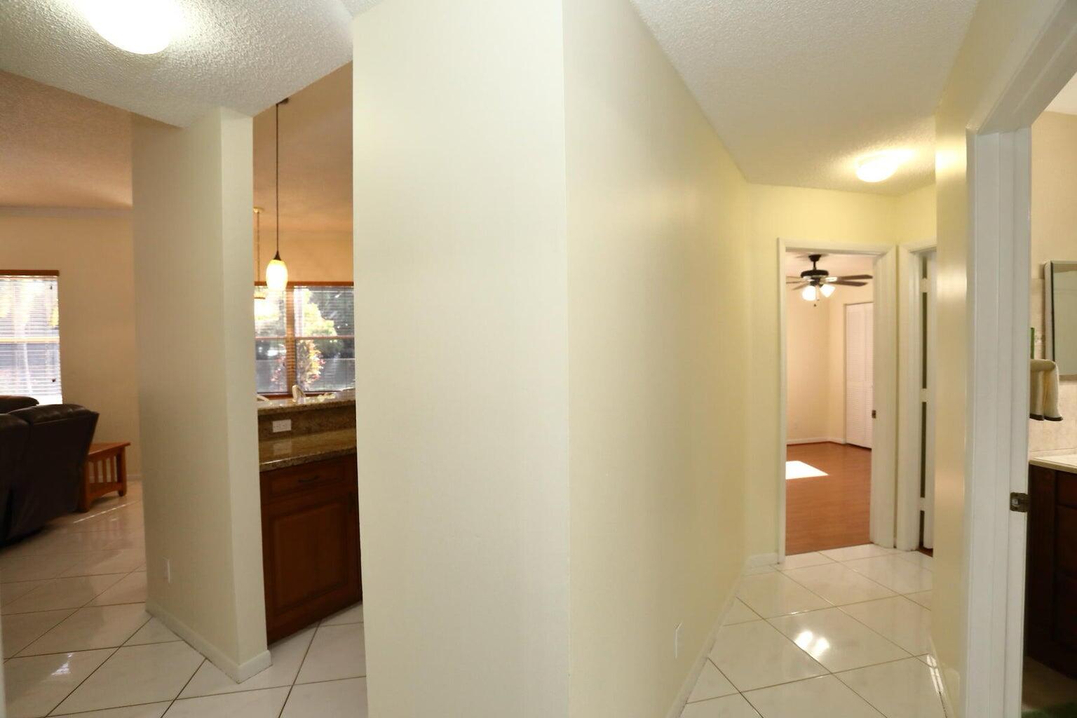 SELIGMAN-KIA ACRES - Residential