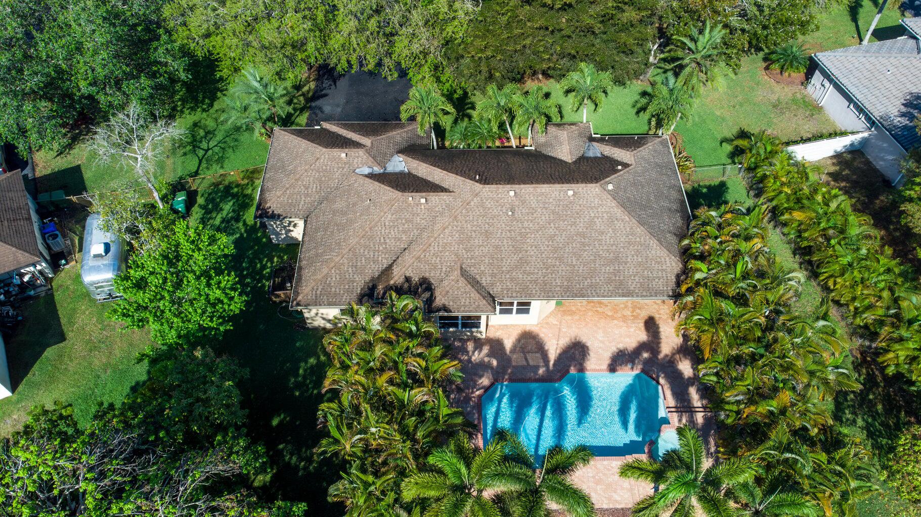 SELIGMAN-KIA ACRES - Residential