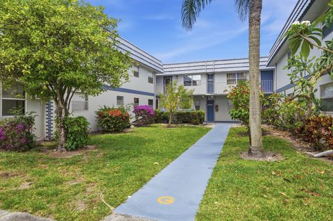 Photo of 373 Tuscany G Ln, Delray Beach, FL 33446 (MLS # B26015705)
