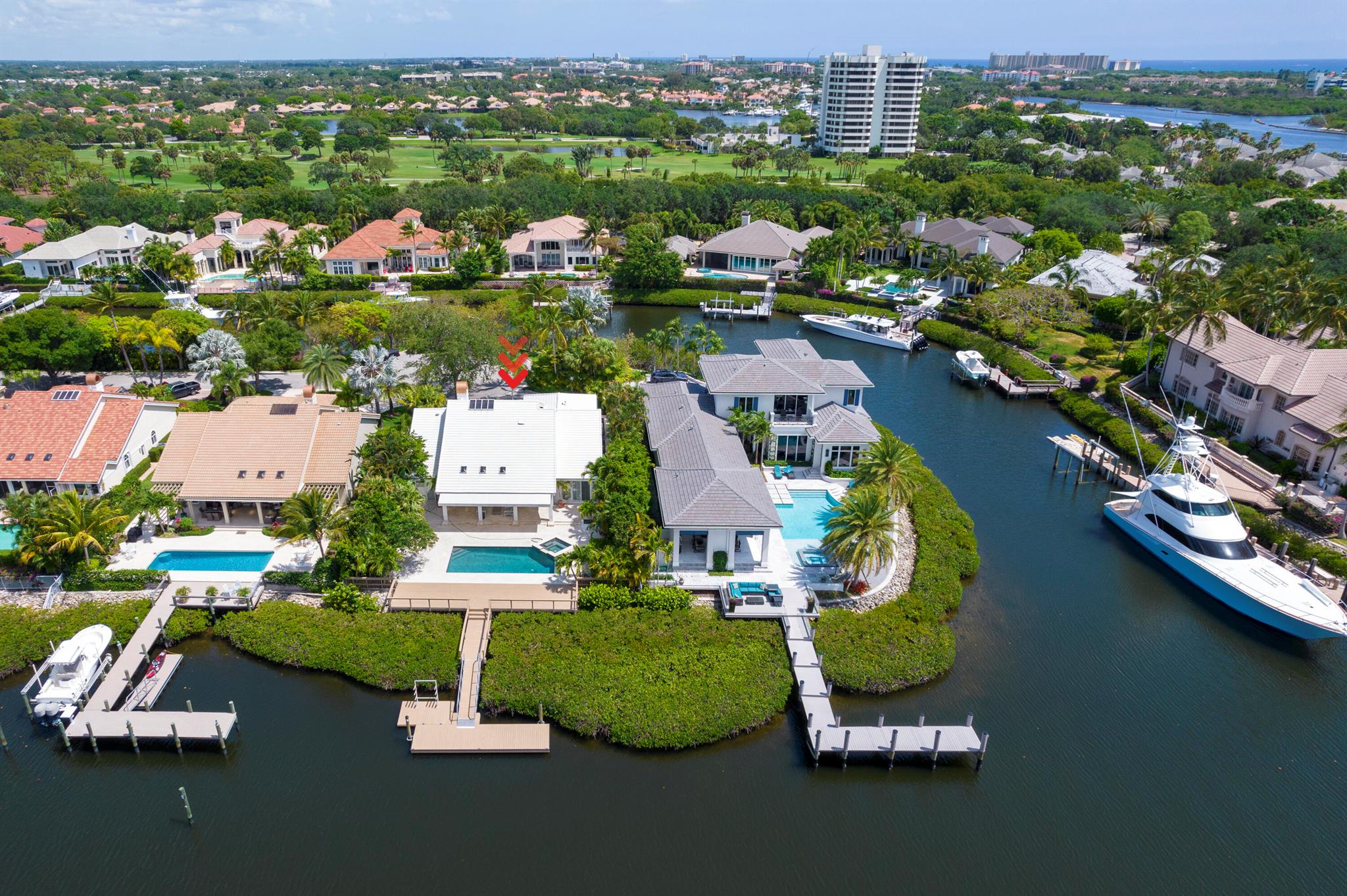 ADMIRALS COVE - Residential Lease