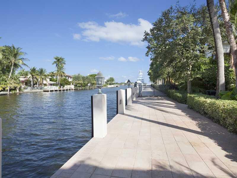 RIO VISTA ISLES - Residential