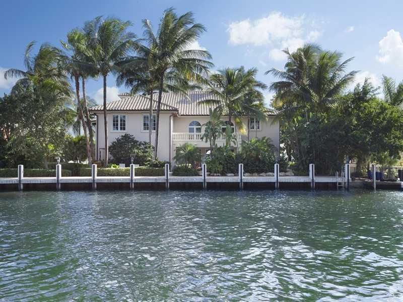 RIO VISTA ISLES - Residential