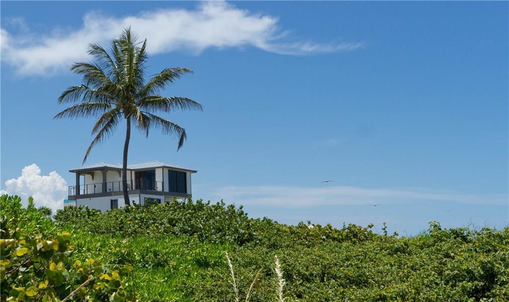 422 S Ocean Drive, Hutchinson Island, FL, 34949/$3,950,000 2 422 S Ocean Drive