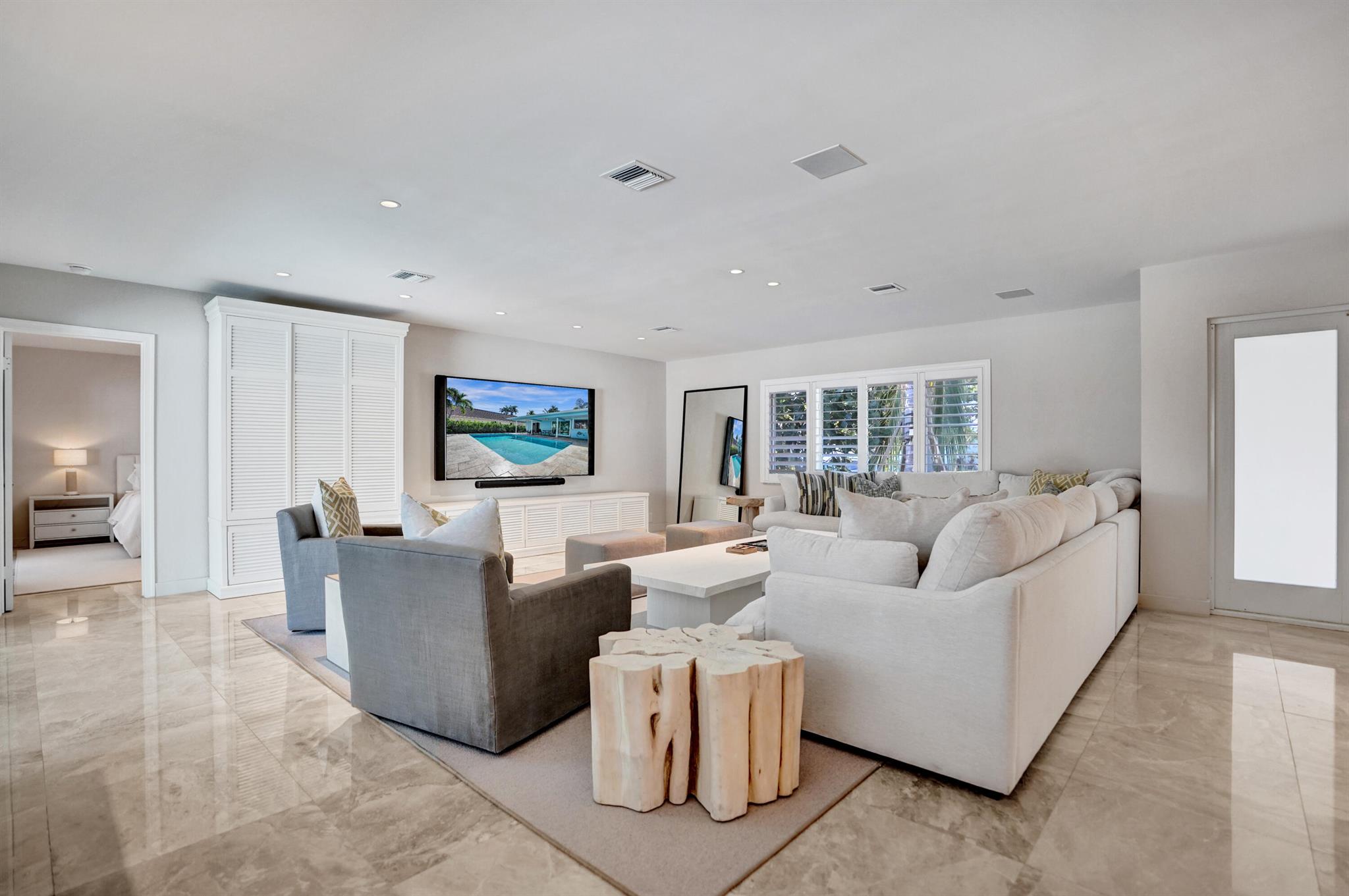 LITTLE HARBOR ON THE HILL - Residential Lease