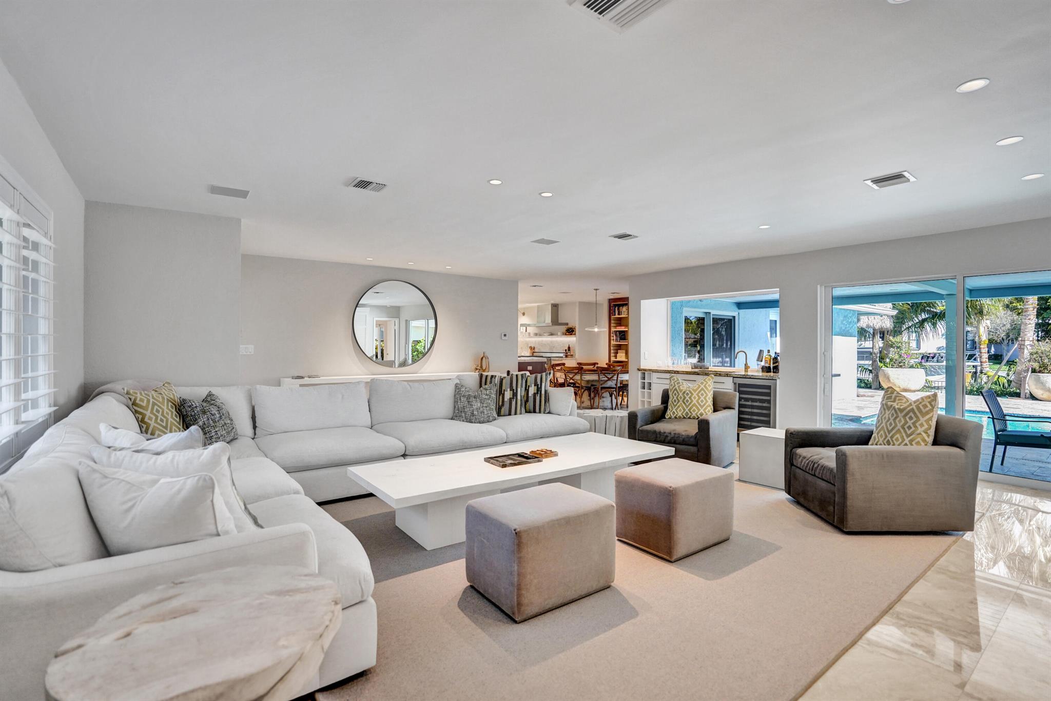 LITTLE HARBOR ON THE HILL - Residential Lease