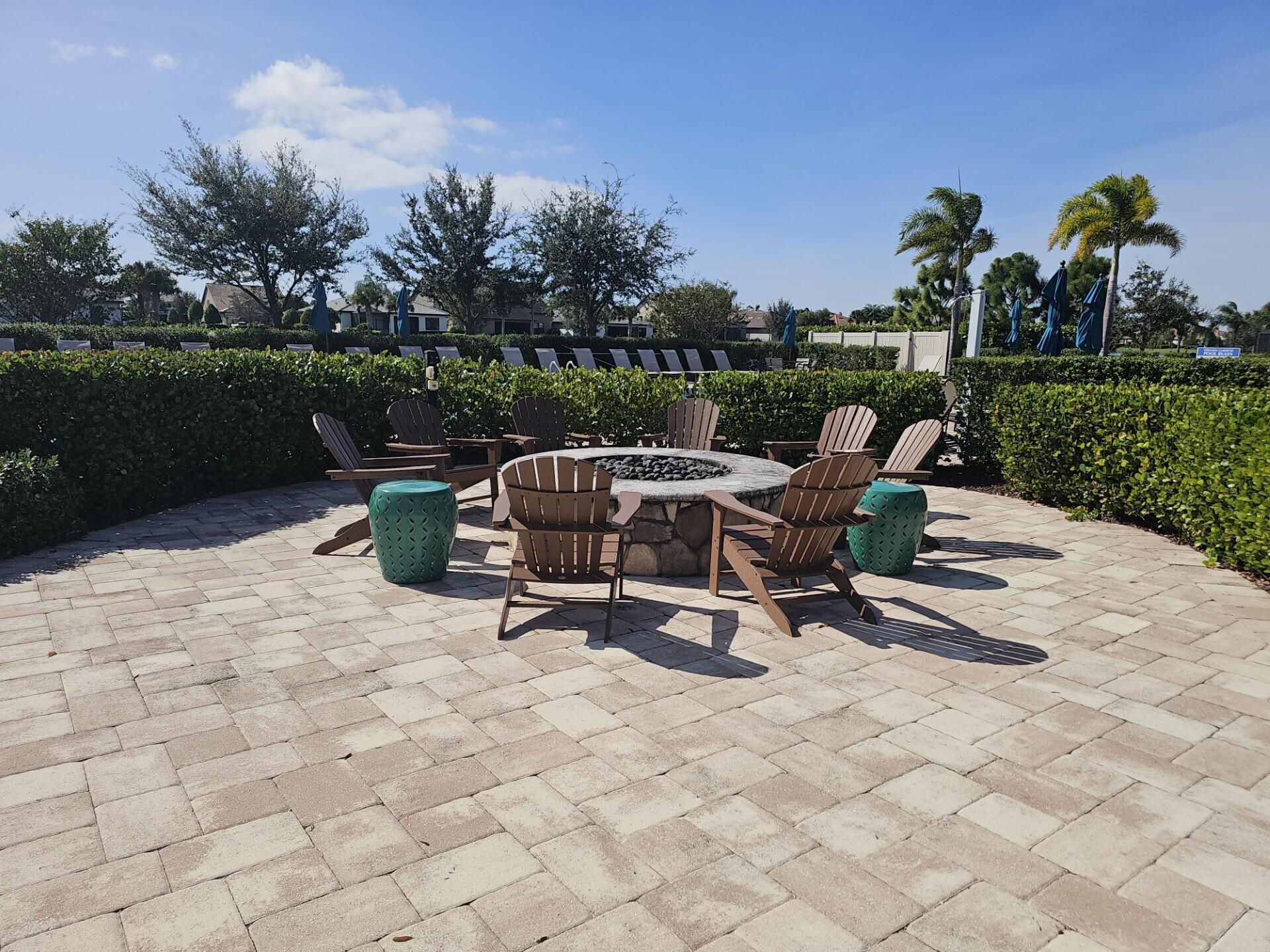 VERANDA GARDENS - Residential Lease