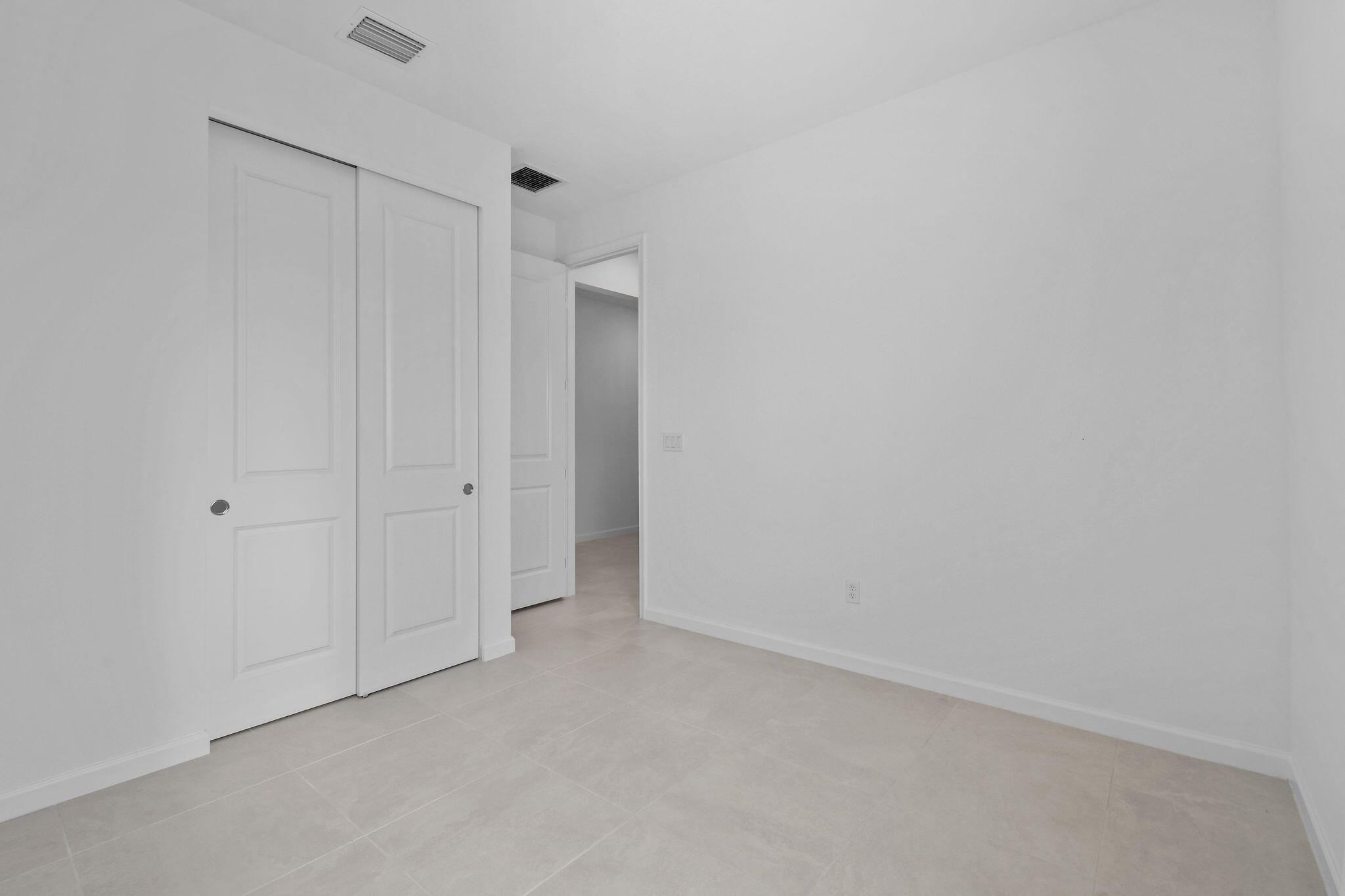 VERANDA GARDENS - Residential Lease