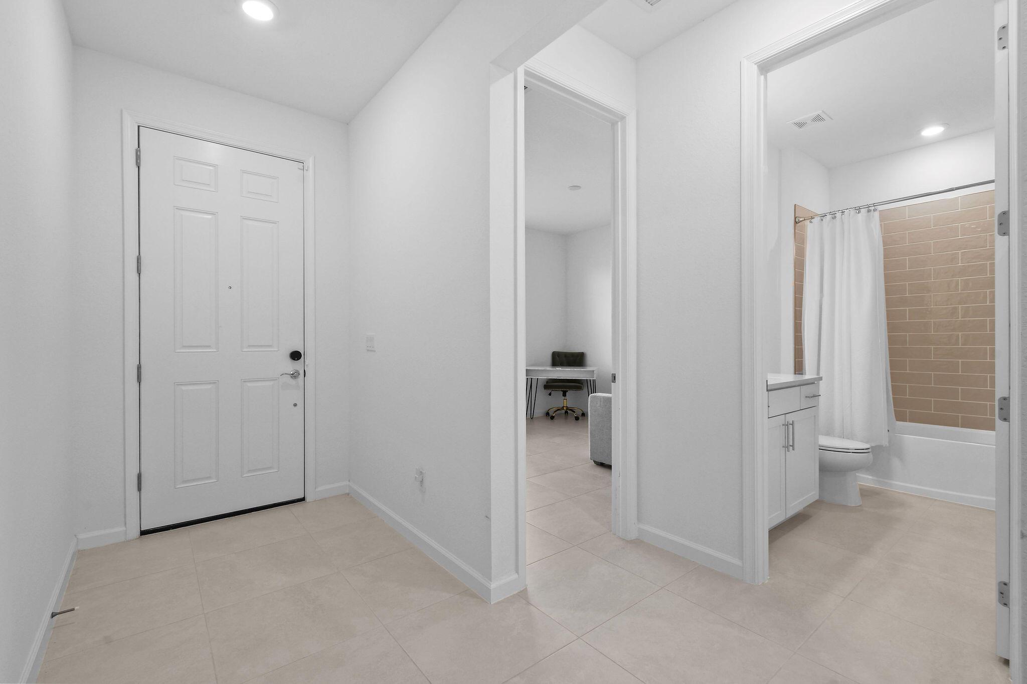 VERANDA GARDENS - Residential Lease