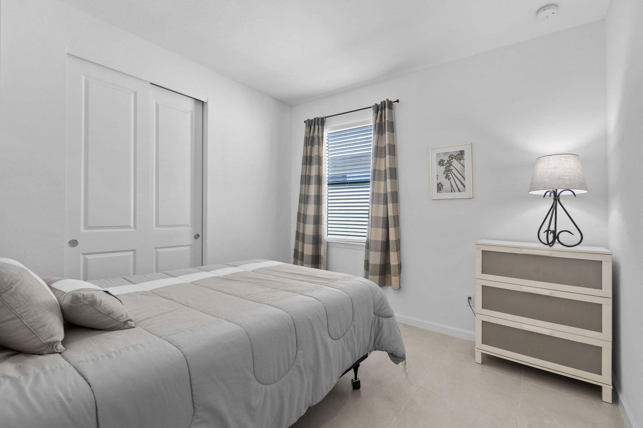 VERANDA GARDENS - Residential Lease