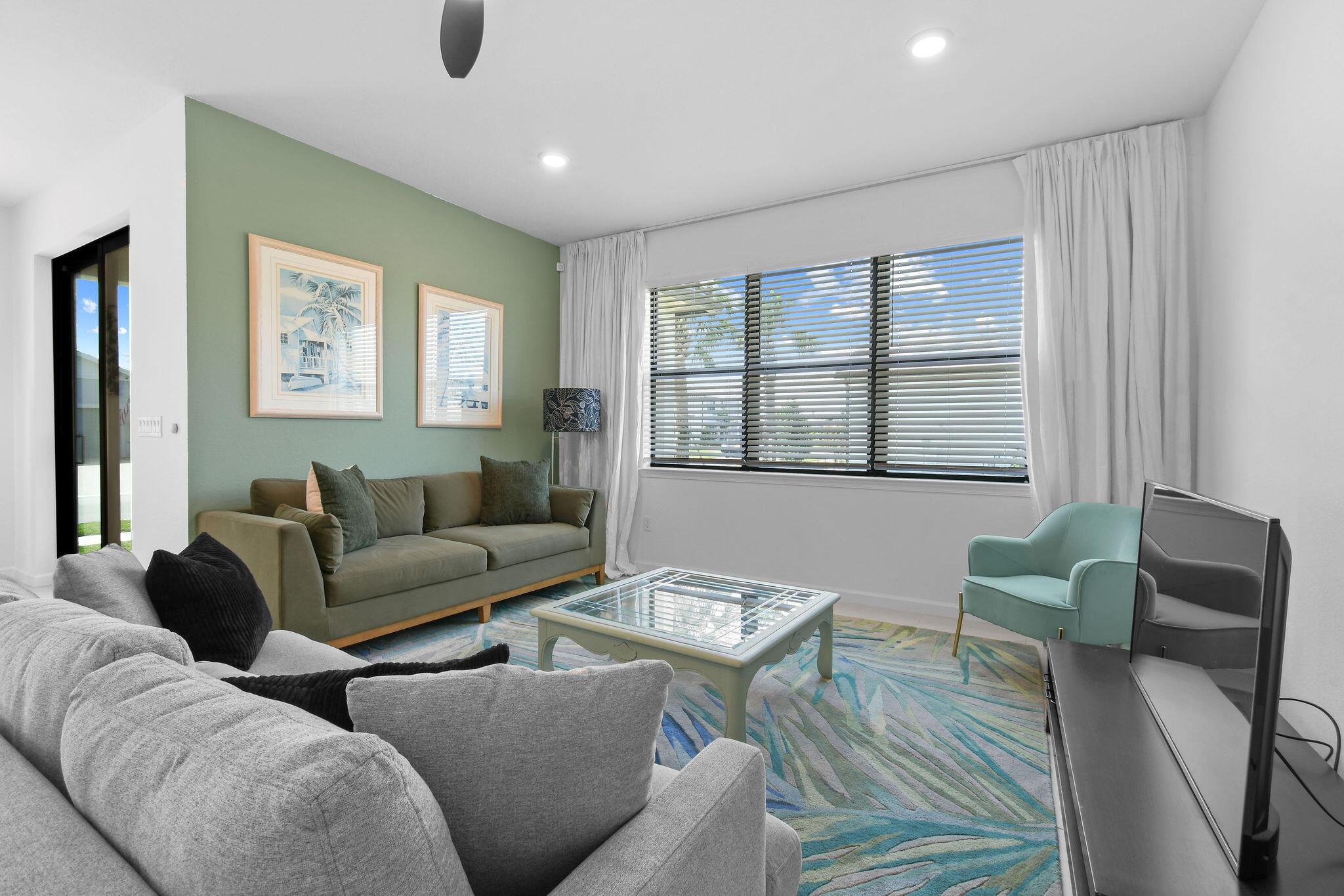 VERANDA GARDENS - Residential Lease