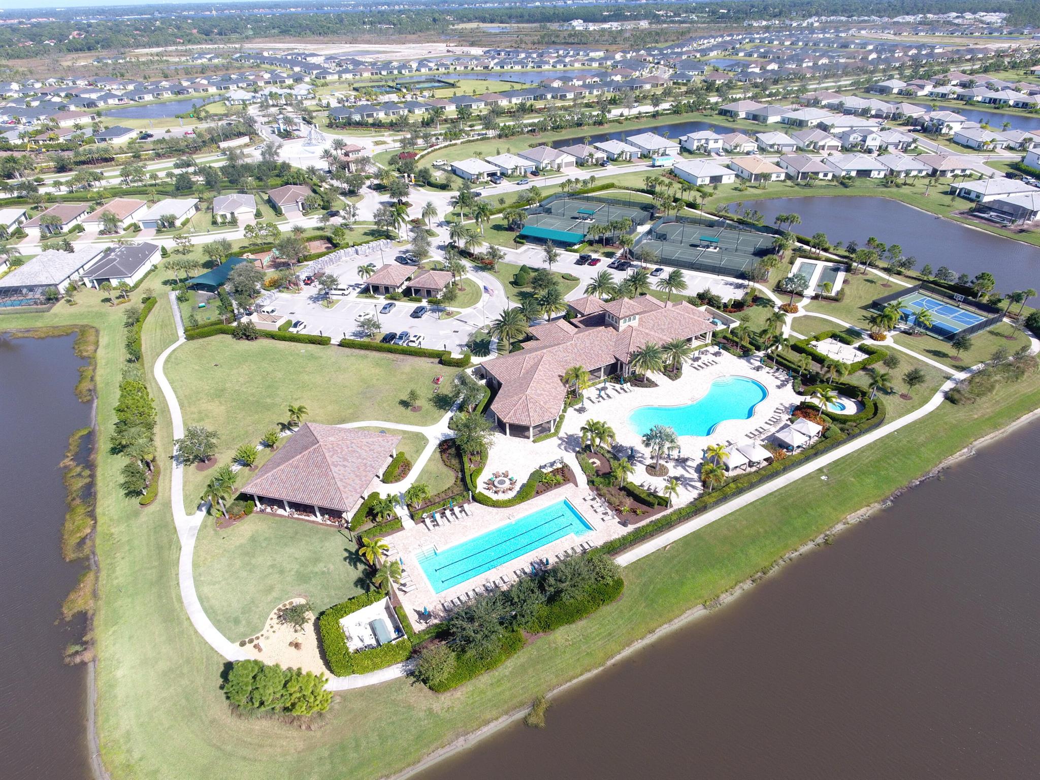 VERANDA GARDENS - Residential Lease