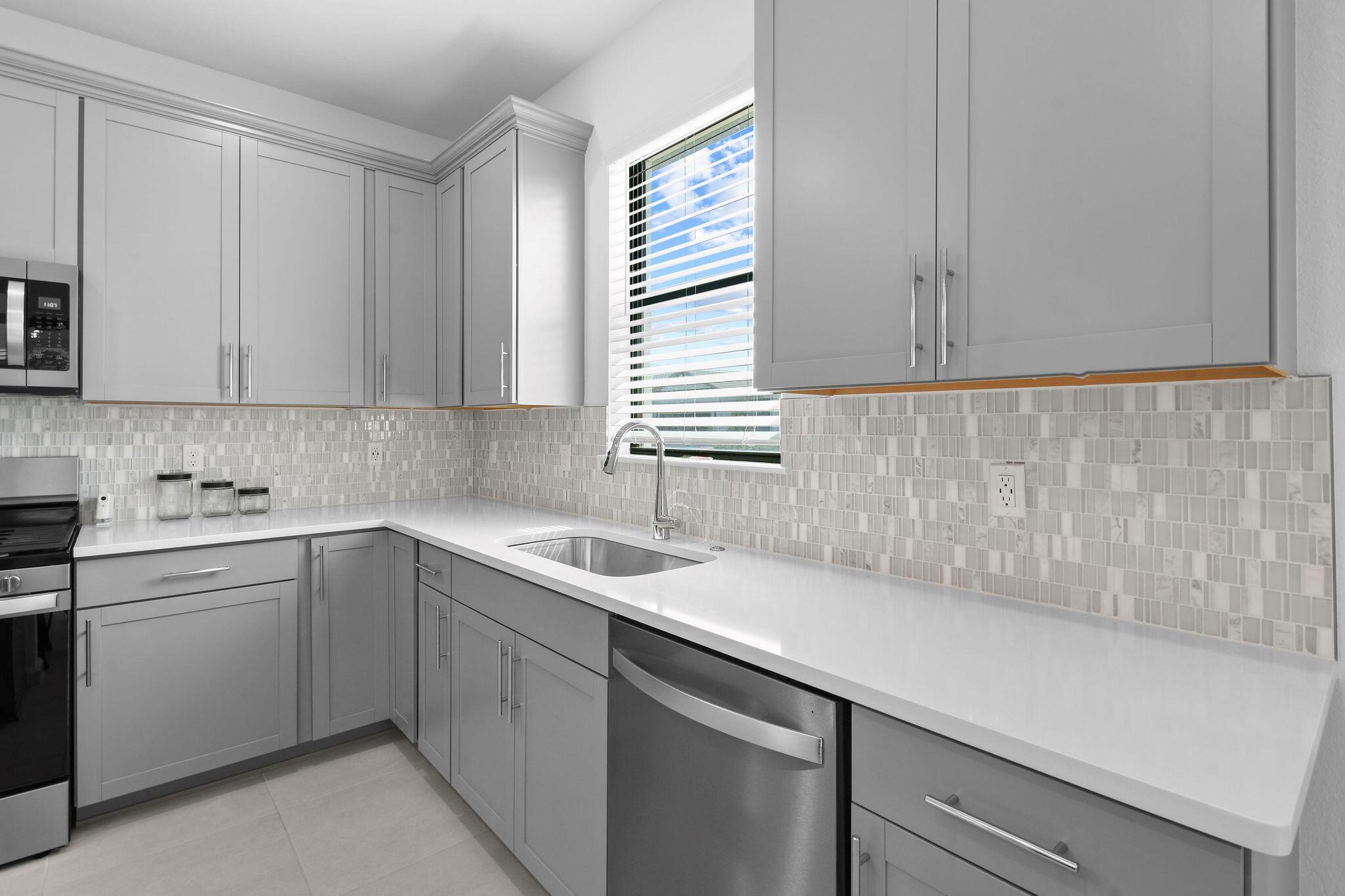 VERANDA GARDENS - Residential Lease