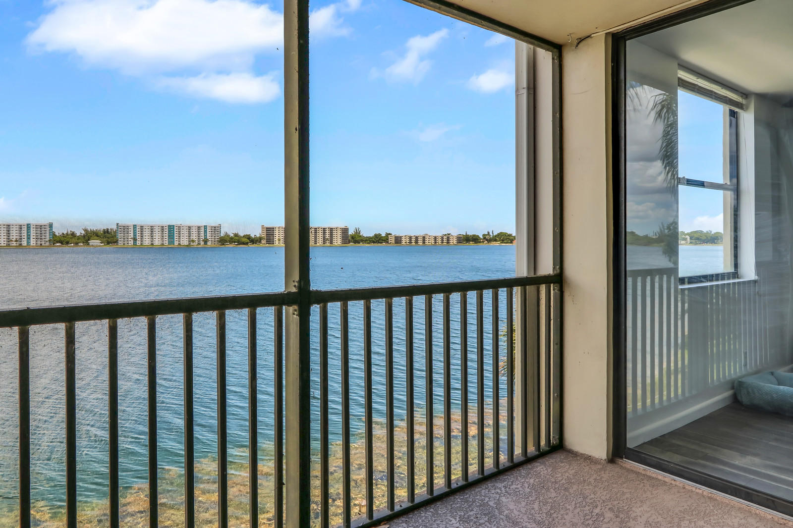 LAKE EMERALD 6 CONDO - Residential Lease