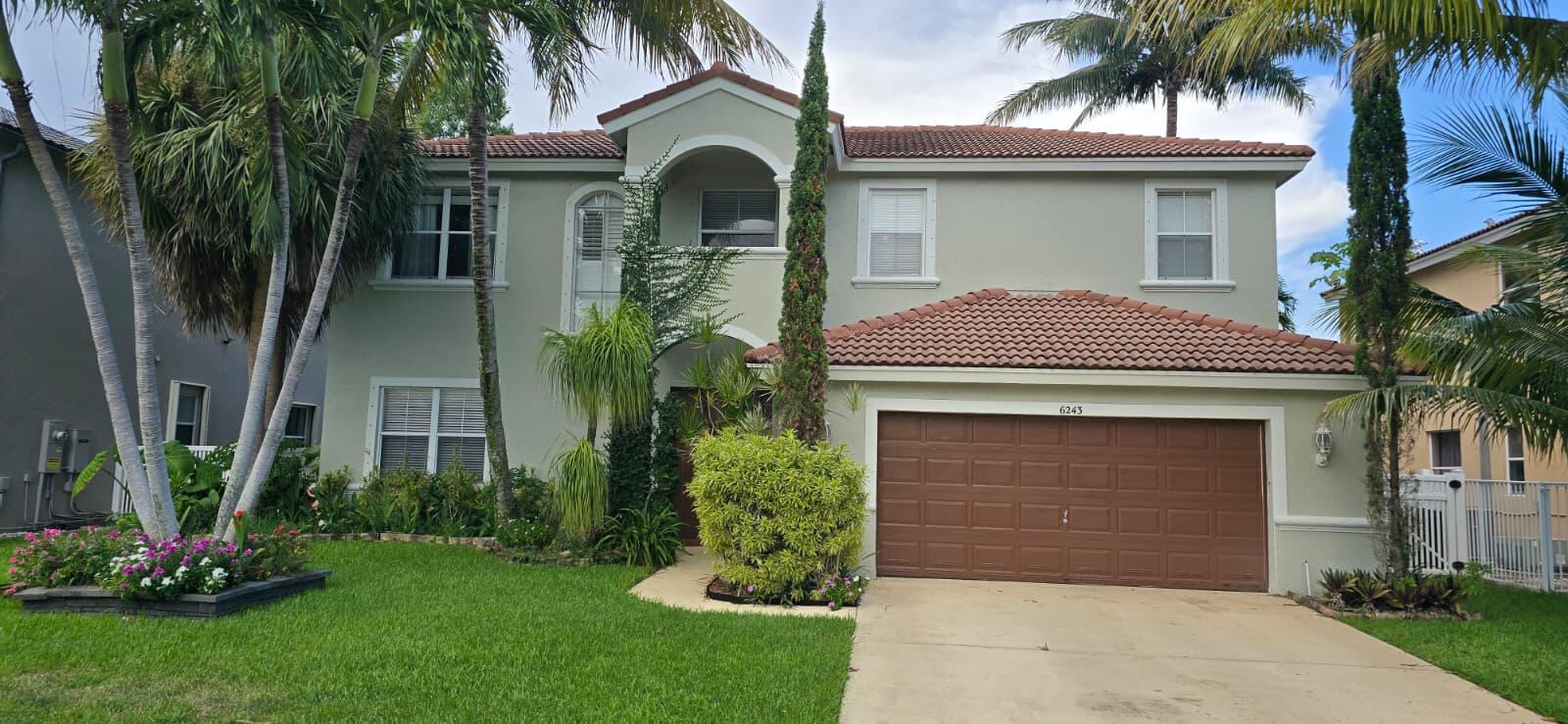 Welcome Home! Bring us an offer! Resort Style Pool home 4 bedrooms, 3 full bathrooms and a loft that can be converted into a fifth bedroom, soaring ceilings, abundant natural light, spacious rooms, and beautiful finishes throughout. A downstairs bedroom with a full bathroom and exclusive access to the backyard provides convenience for guests or in-laws. The outside is a homeowner's dream, includes a salt custom pool, tropical and mature landscaping, and custom stone pavers. The auto sprinkler system and fenced backyard provide ease of maintenance and privacy. Winston trails offers a golf course with No Mandatory Membership in addition to an Olympic size temperature-controlled pool, 6 tennis courts, 2 pickle ball courts, a 2-mile-long walk/bike path a fitness park. Lowest HOA in the area.