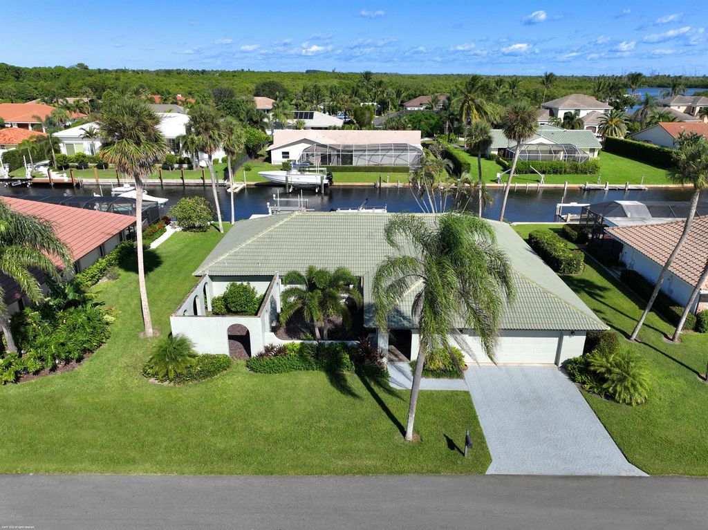 Photo of 9087 SE Star Island Way, Hobe Sound, FL 33455 (MLS # R10929156)