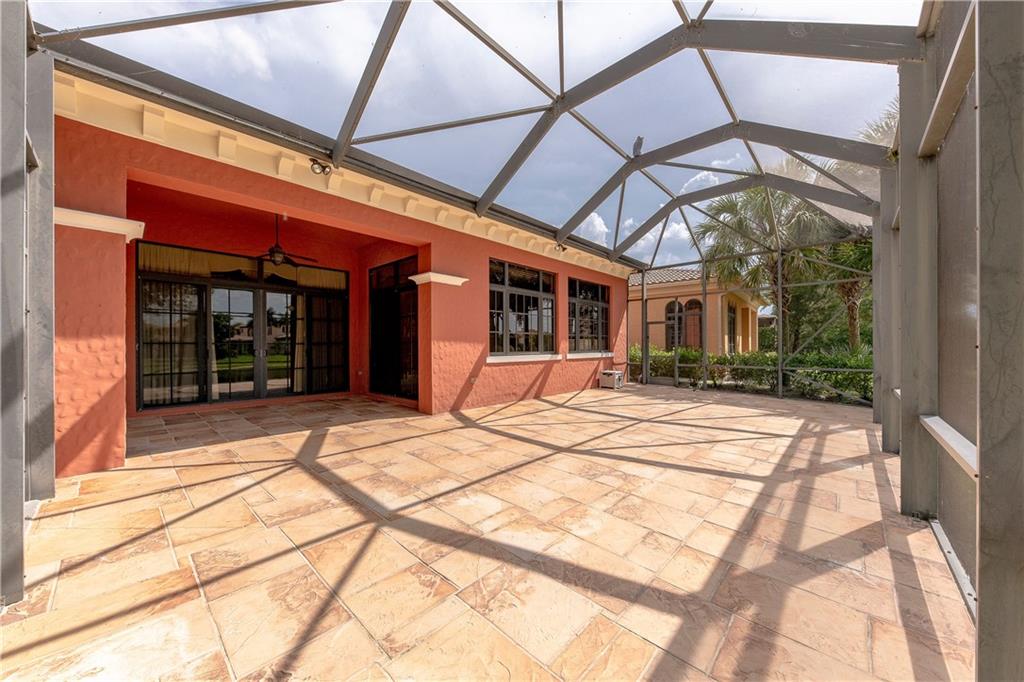 Parkland Golf & Country C - Residential