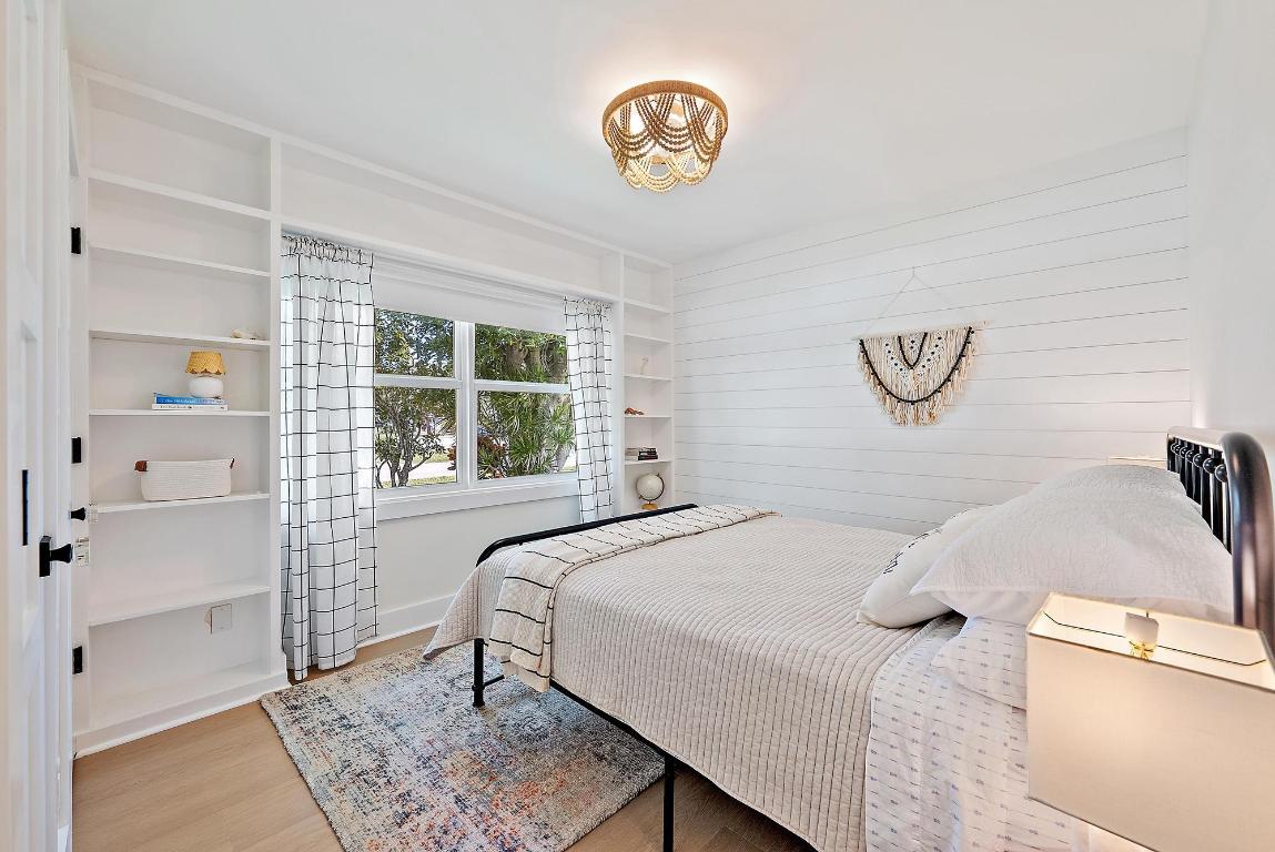 JUPITER IN THE PINES - Residential Lease