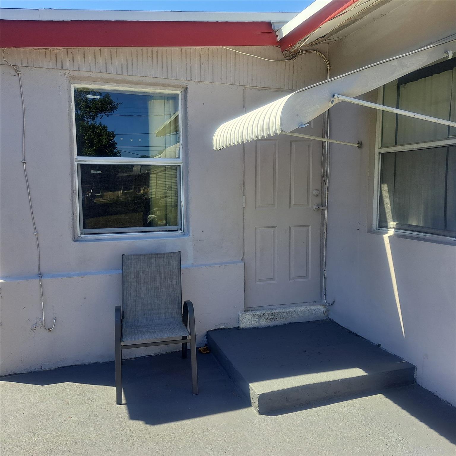 640 SW 28th Ter