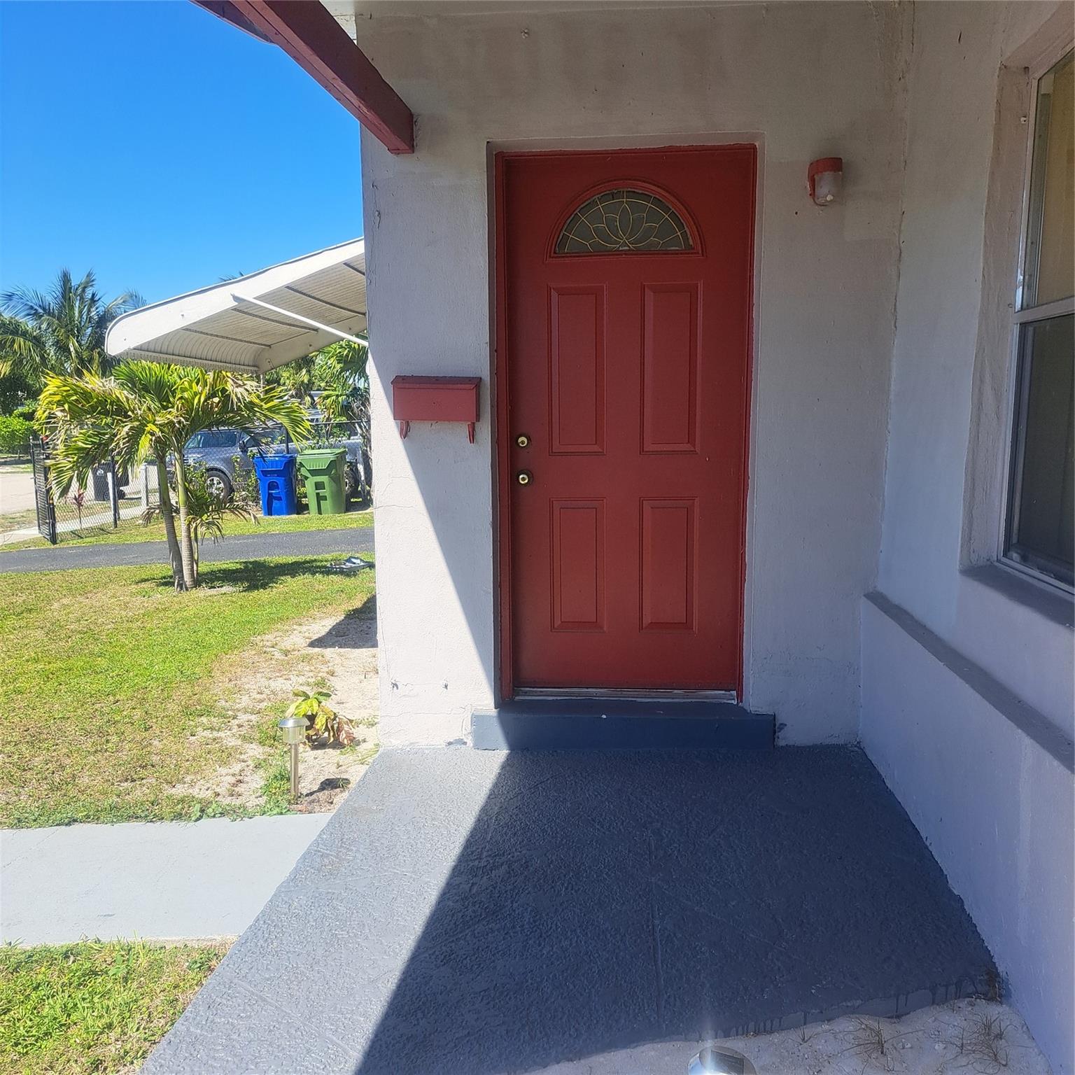 640 SW 28th Ter