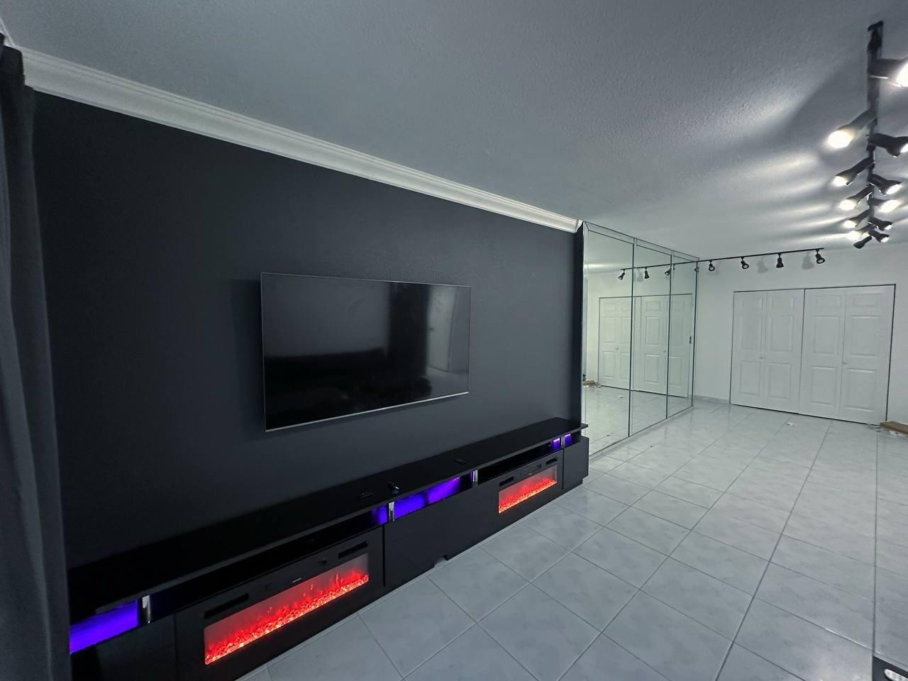 HEMISPHERES CONDO - Residential