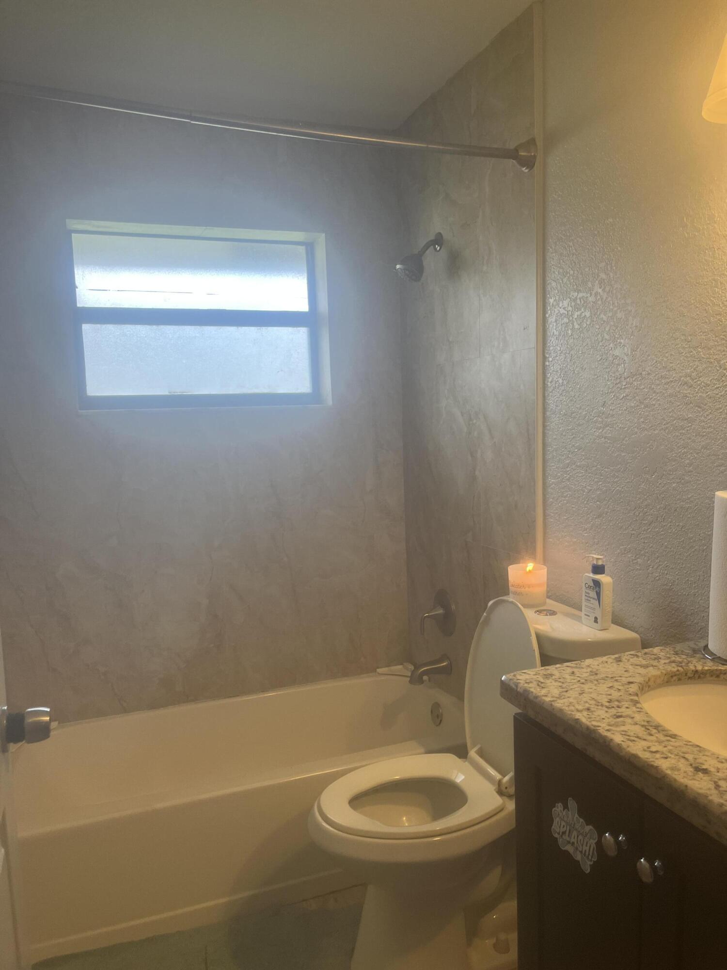 SUMMIT PINES UNIT 4 - Residential Lease