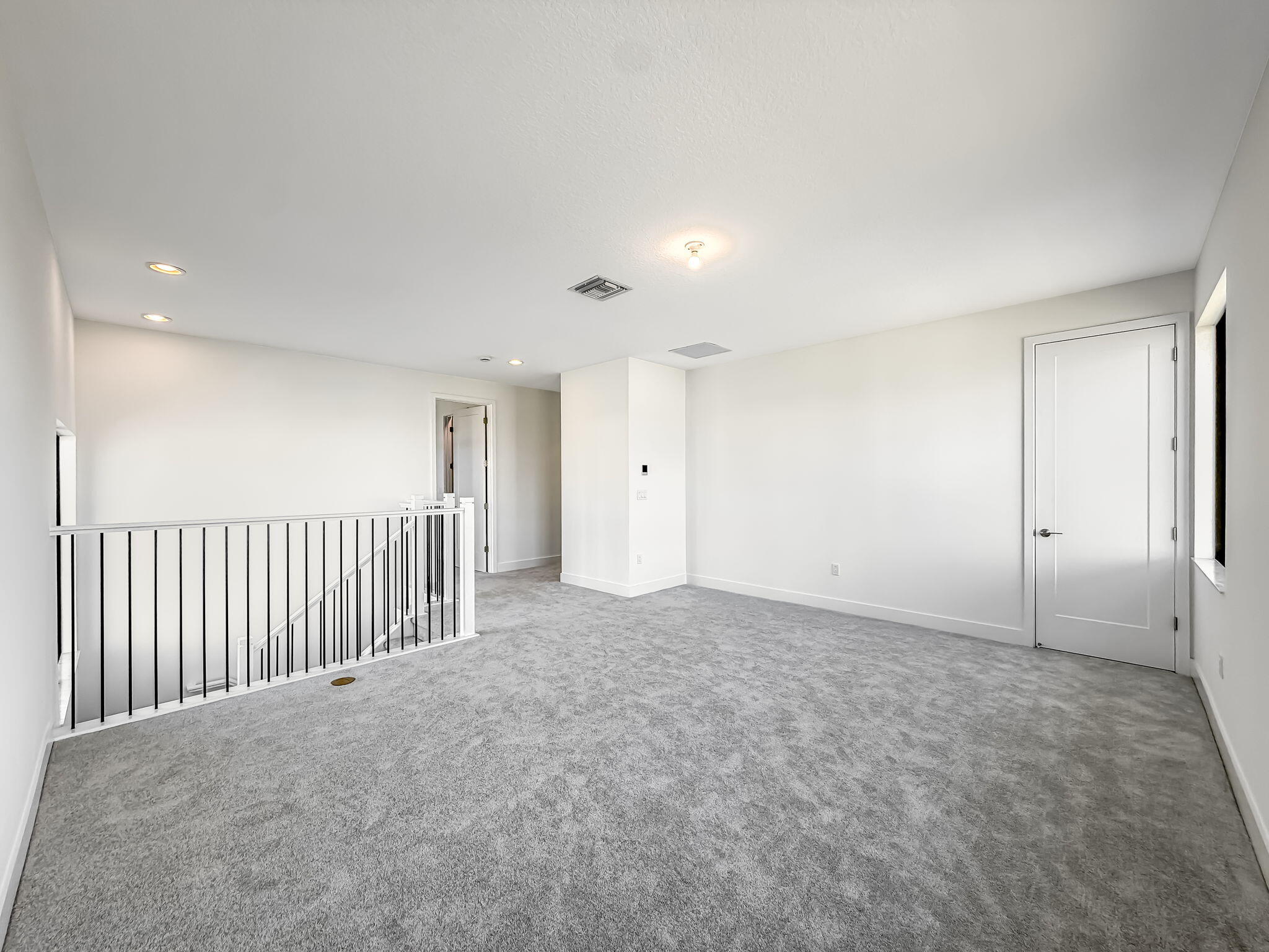 Lotus Palm - Residential