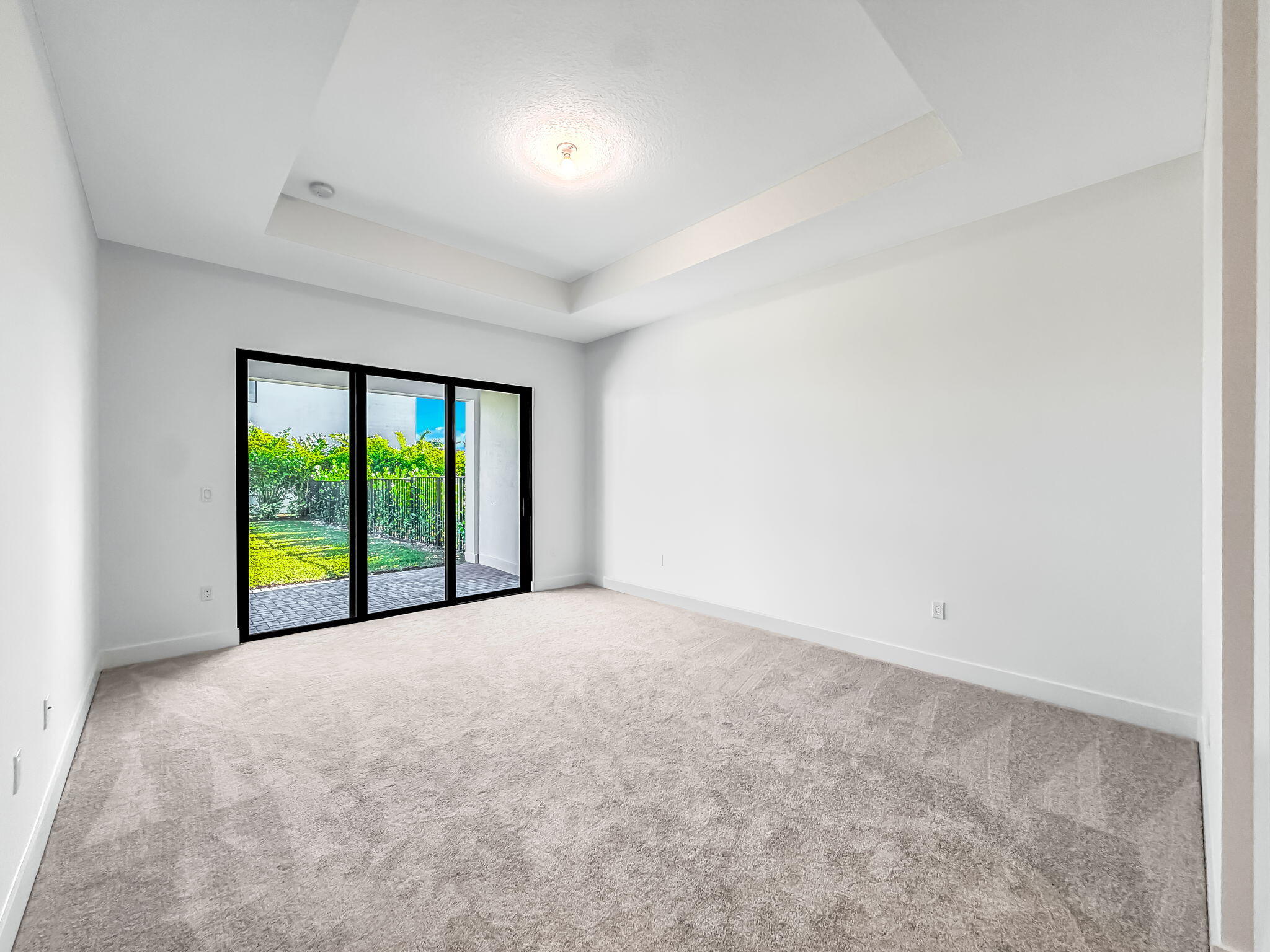 Lotus Palm - Residential