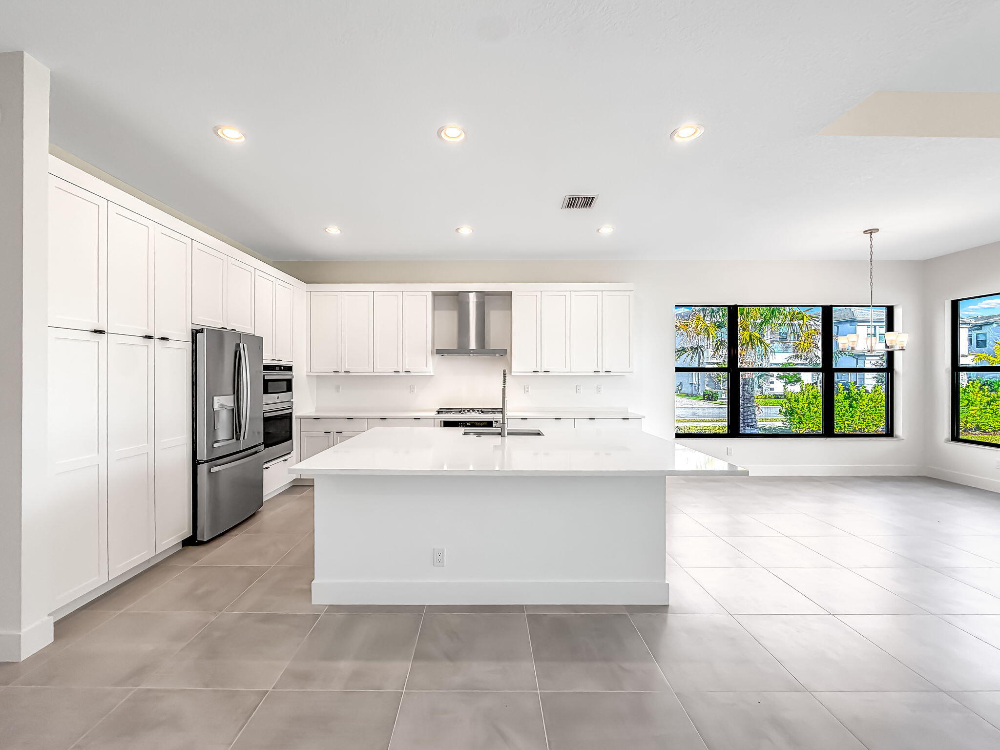 Lotus Palm - Residential