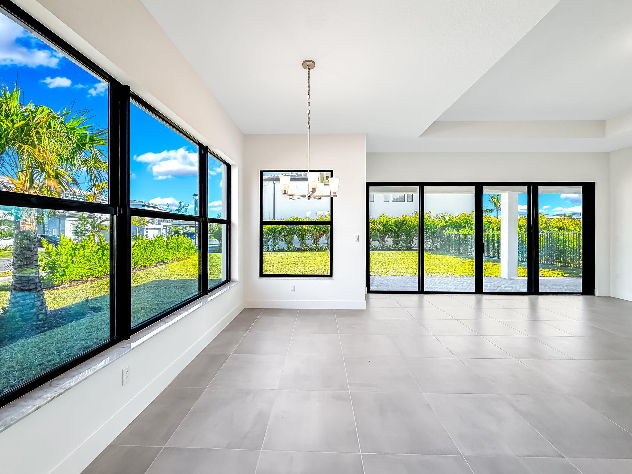 Lotus Palm - Residential