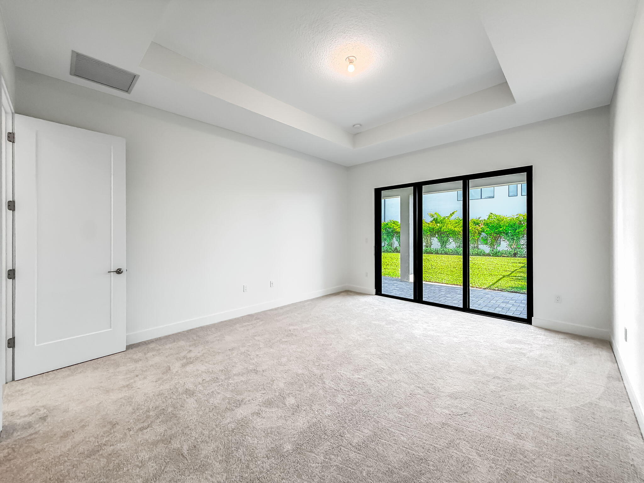 Lotus Palm - Residential