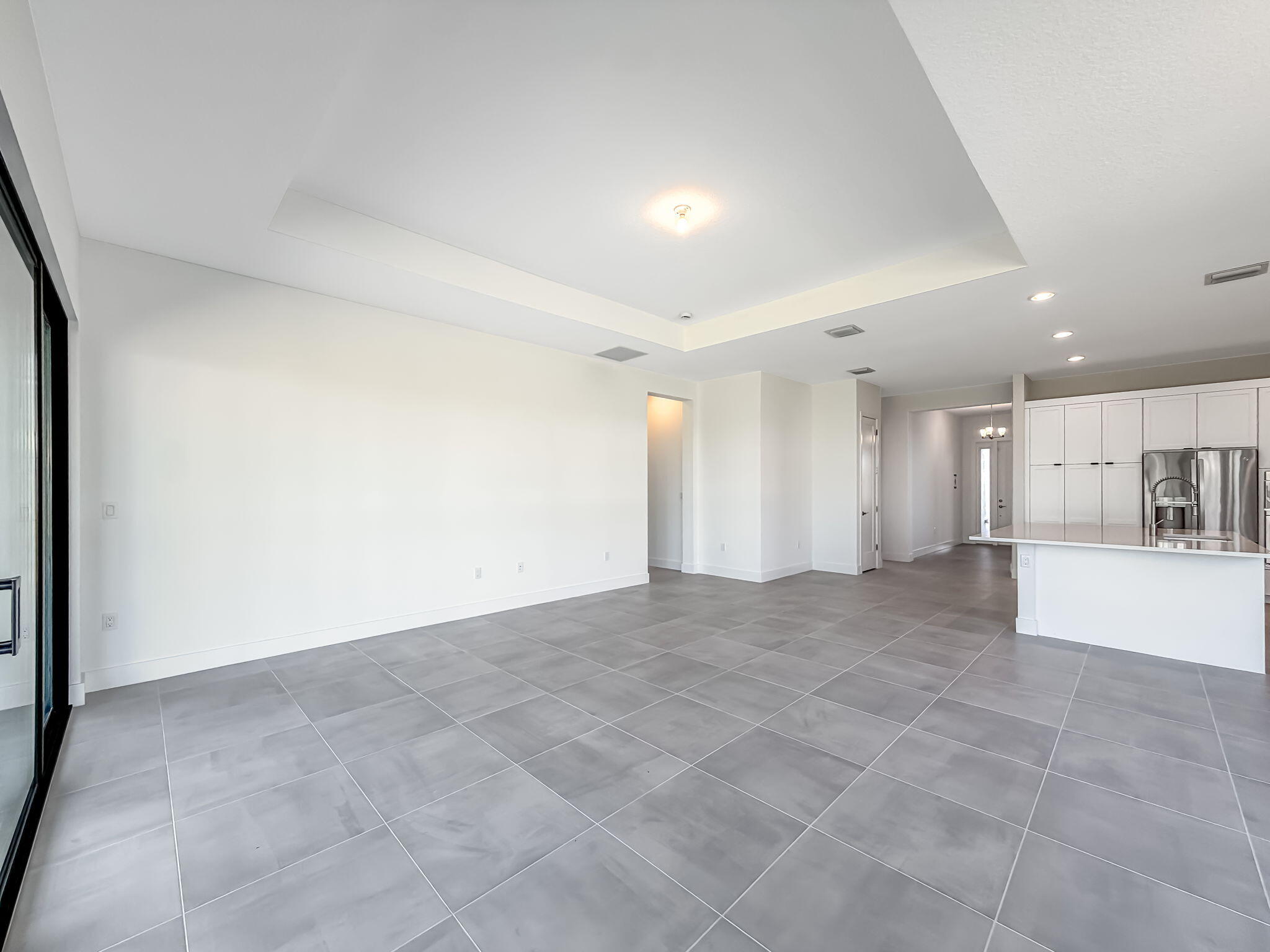 Lotus Palm - Residential