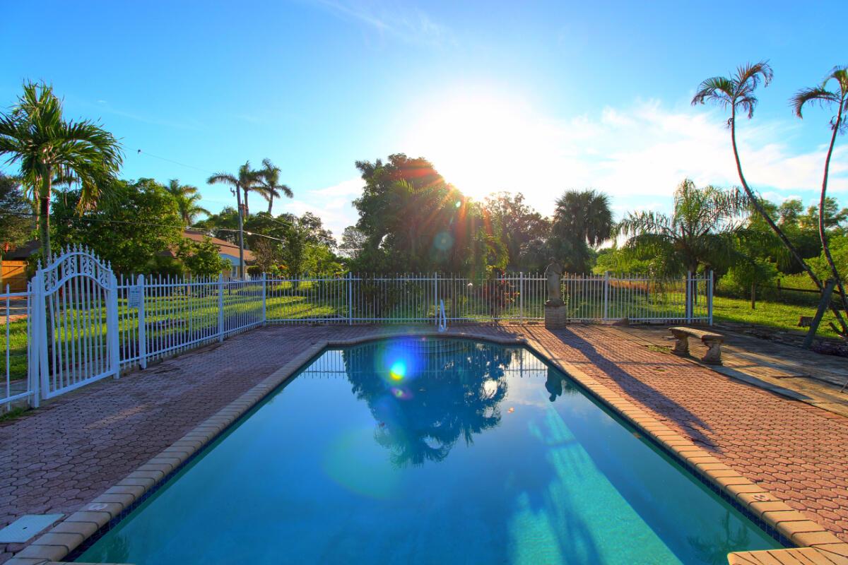 Heritage Farms - Residential Lease