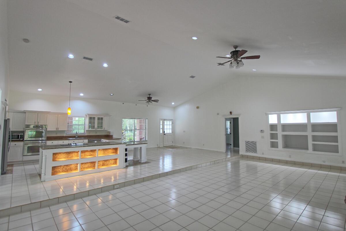 Heritage Farms - Residential Lease