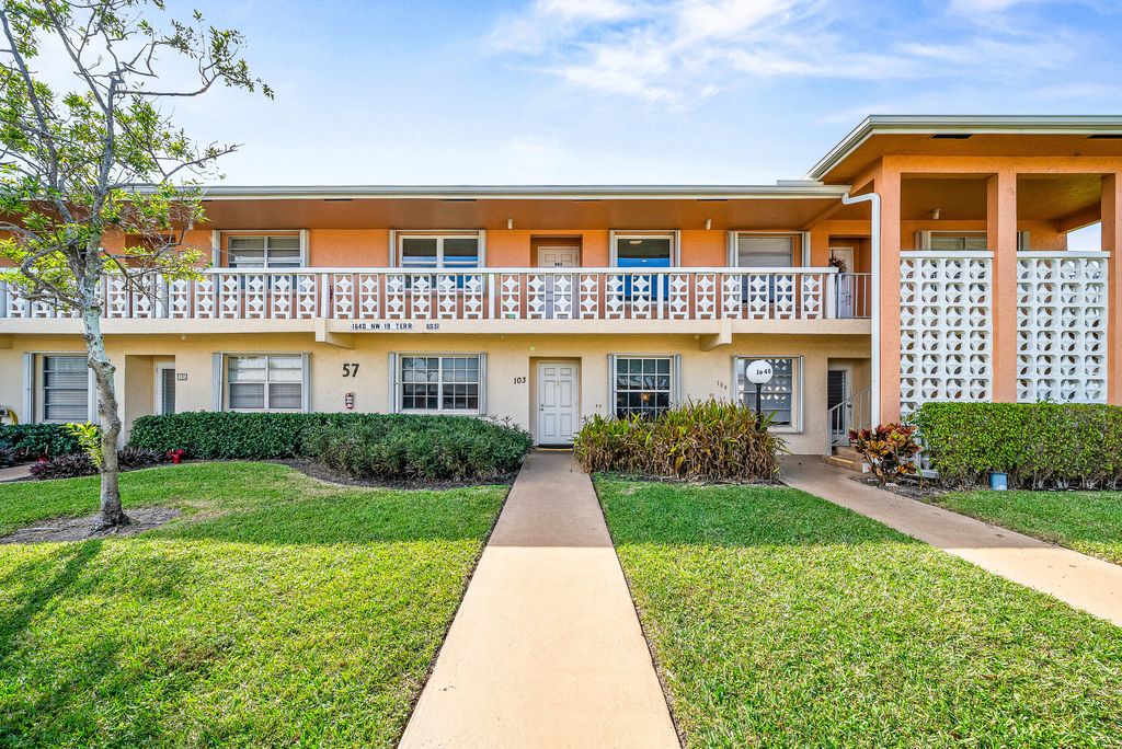 Photo of 1640 NW 19th Terrace #203, Delray Beach, FL 33445 (MLS # R11165092)